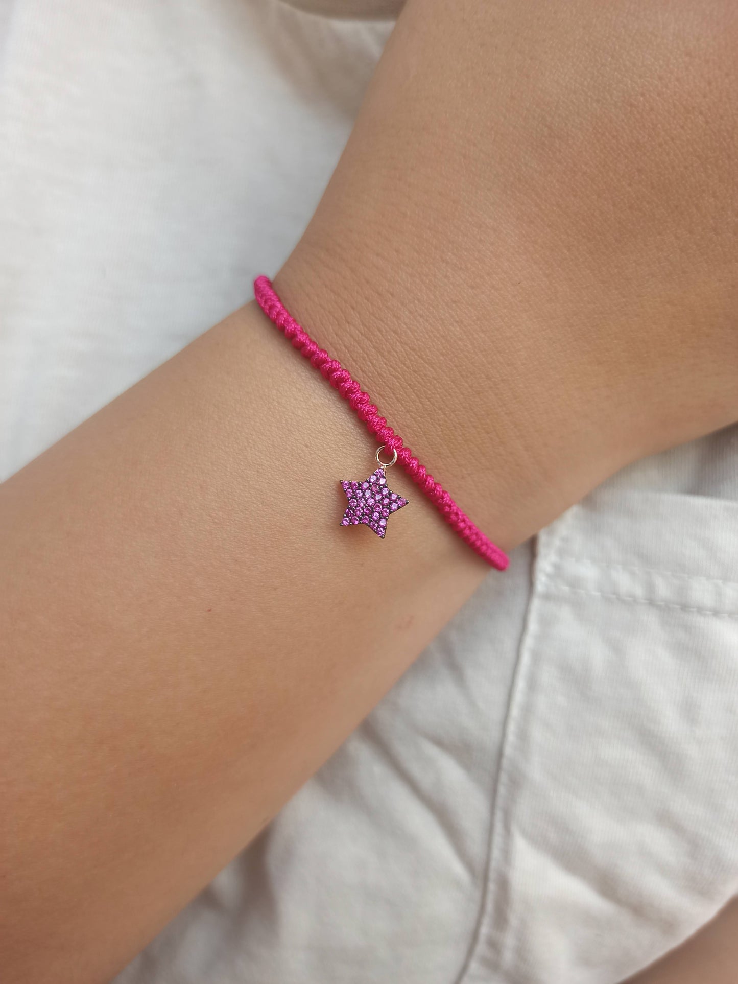 Pembe taşlı gümüş yıldız ipli bileklik