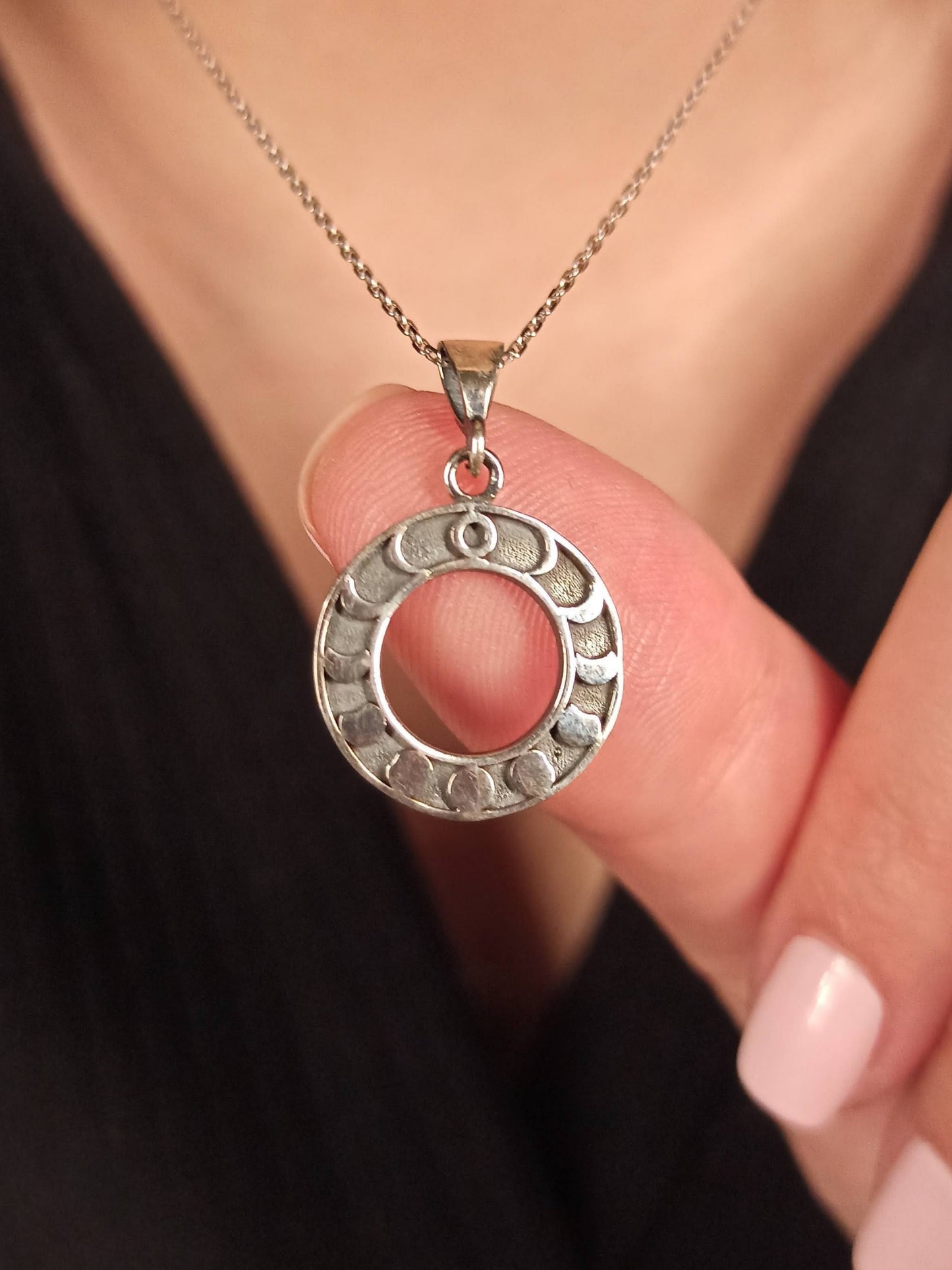 Ay Döngüsü Gümüş Kolye, Ay Fazları