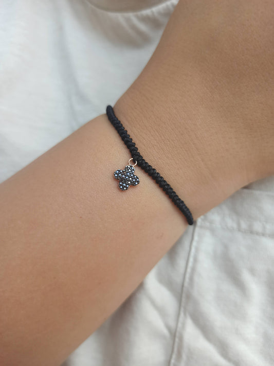 Siyah taşlı 4 yapraklı yonca gümüş ipli bileklik