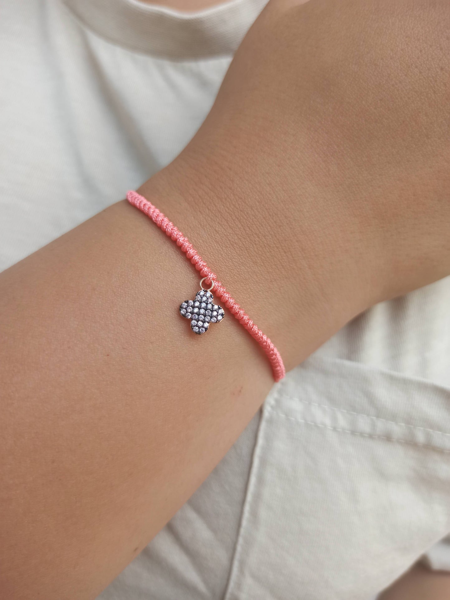 Pembe taşlı gümüş 4 yapraklı yonca ipli bileklik