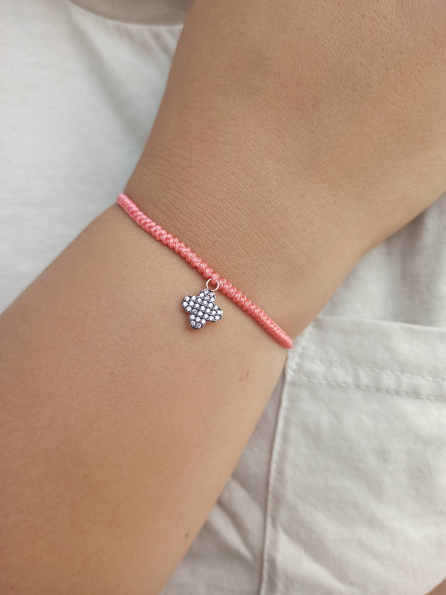 Pembe taşlı gümüş 4 yapraklı yonca ipli bileklik