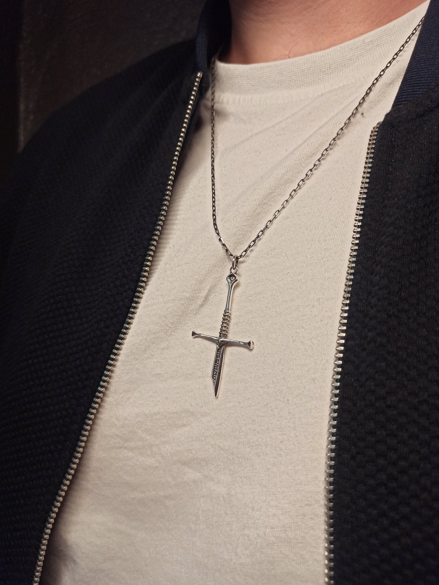 El Yapımı Gümüş Kılıç Erkek Kolye