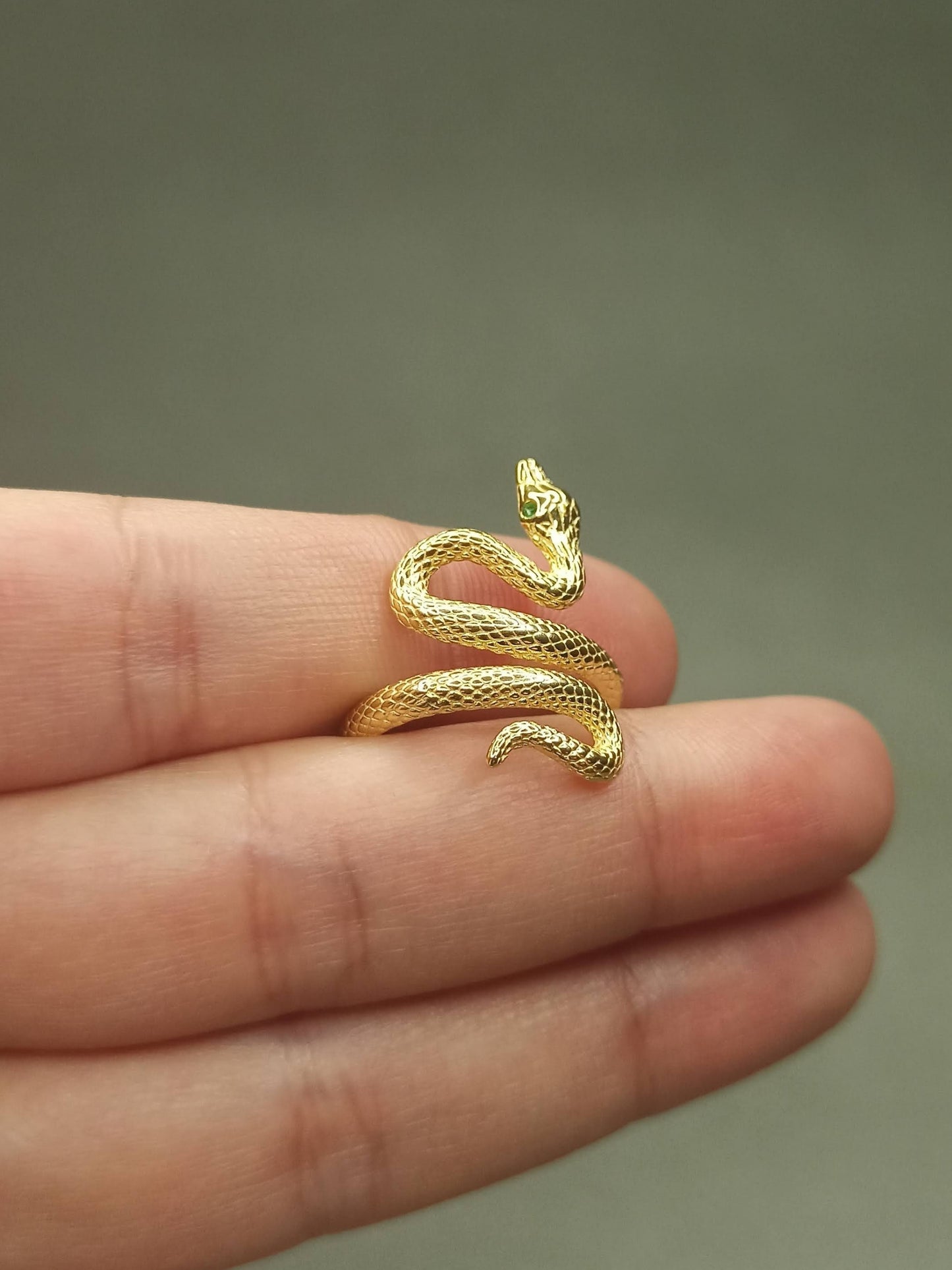 Sarmal Yılan Yüzük, Ayarlanabilir