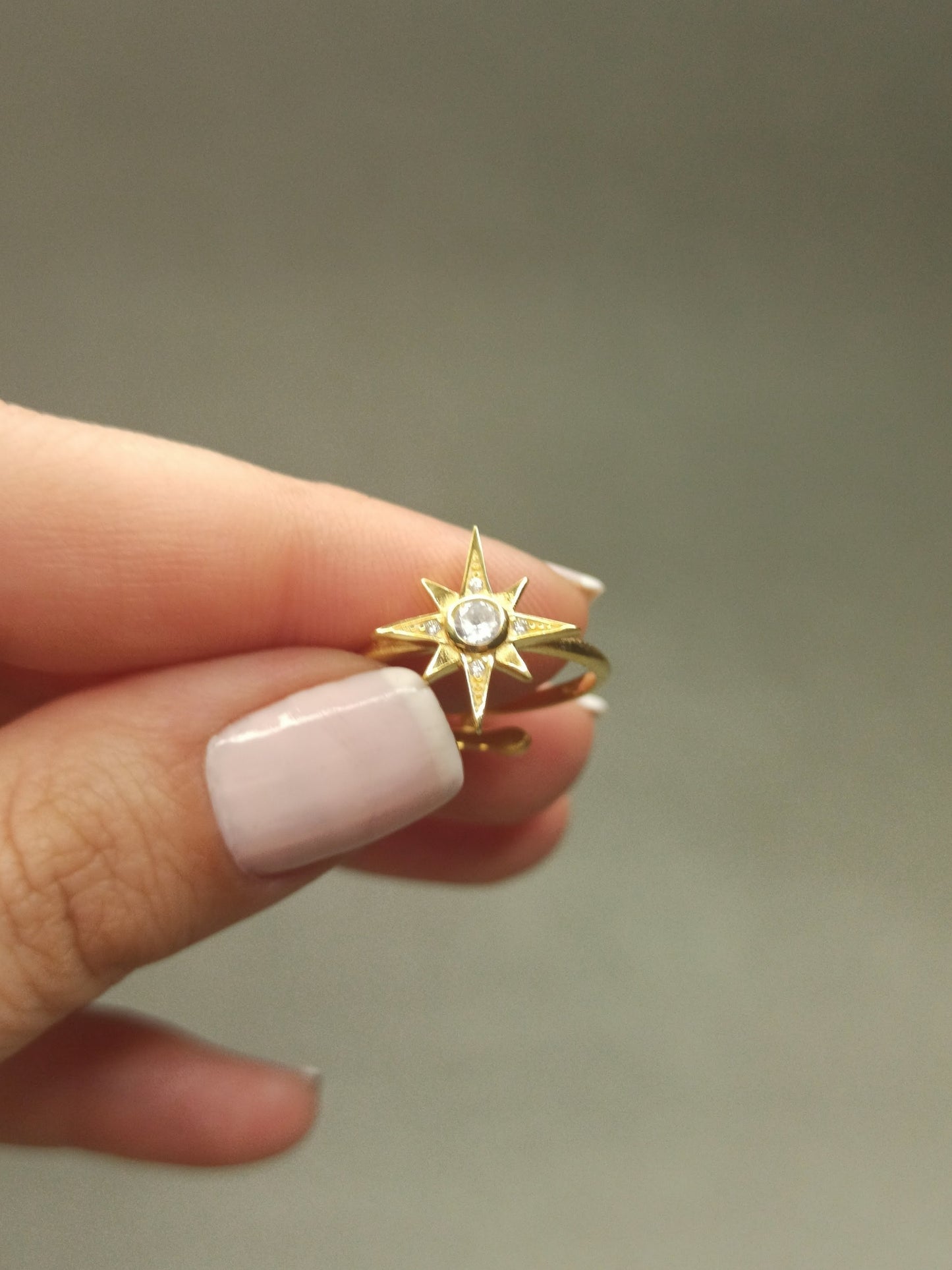 Zirkon Taşlı Kutup Yıldızı Yüzük, Ayarlanabilir