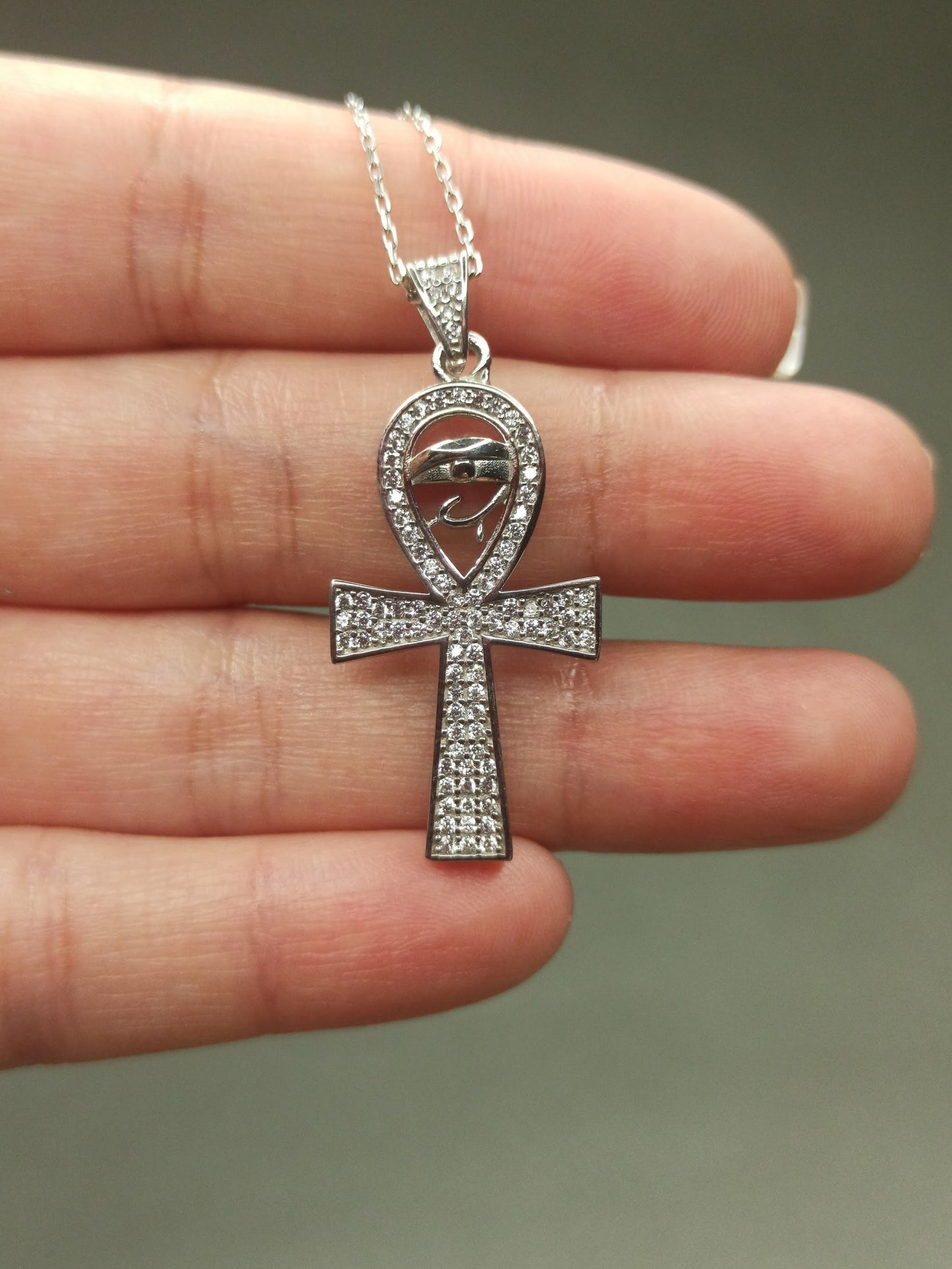 Zirkon Taşlı Gümüş Ankh Kolye, Yaşam Anahtarı