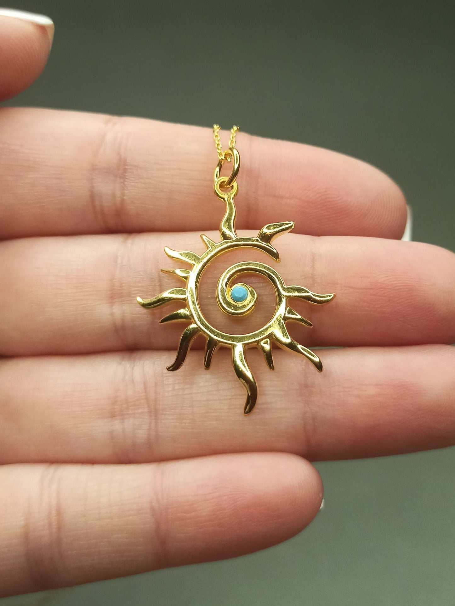 Gümüş Spiral Güneş Kolye