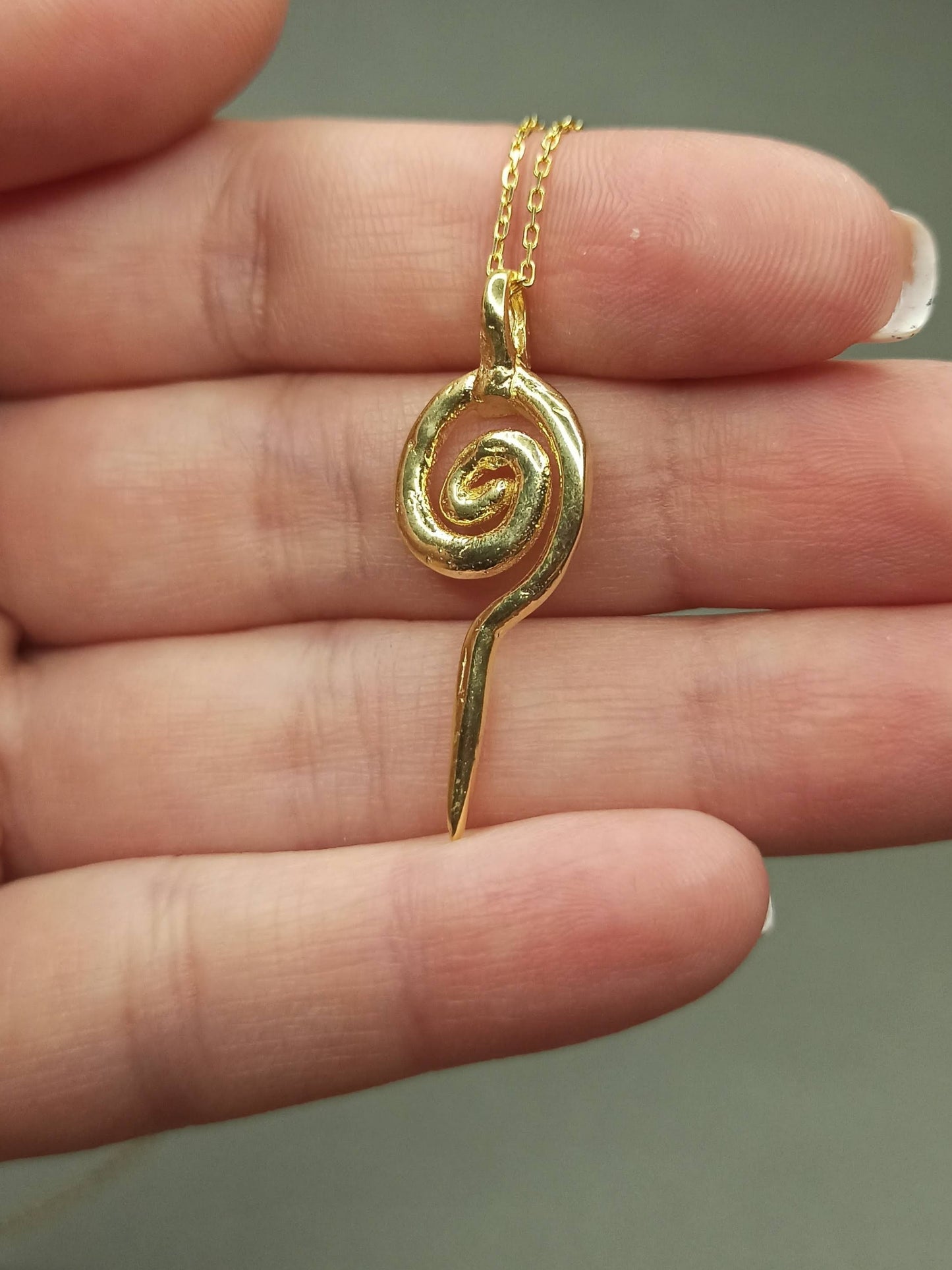 Gümüş Antik Spiral Vintage Kolye