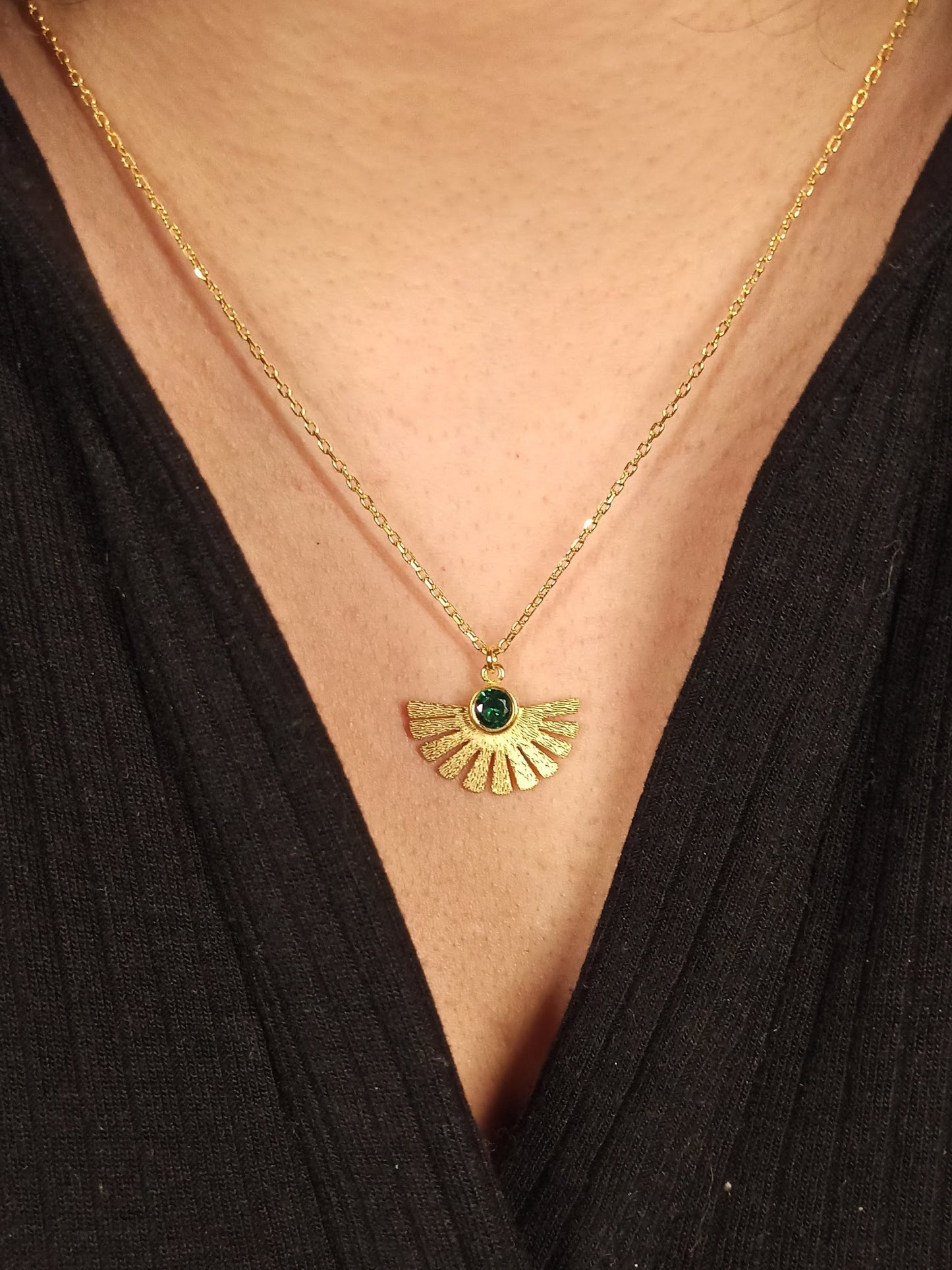 Güneş Formlu Japon Yelpazesi Kolye