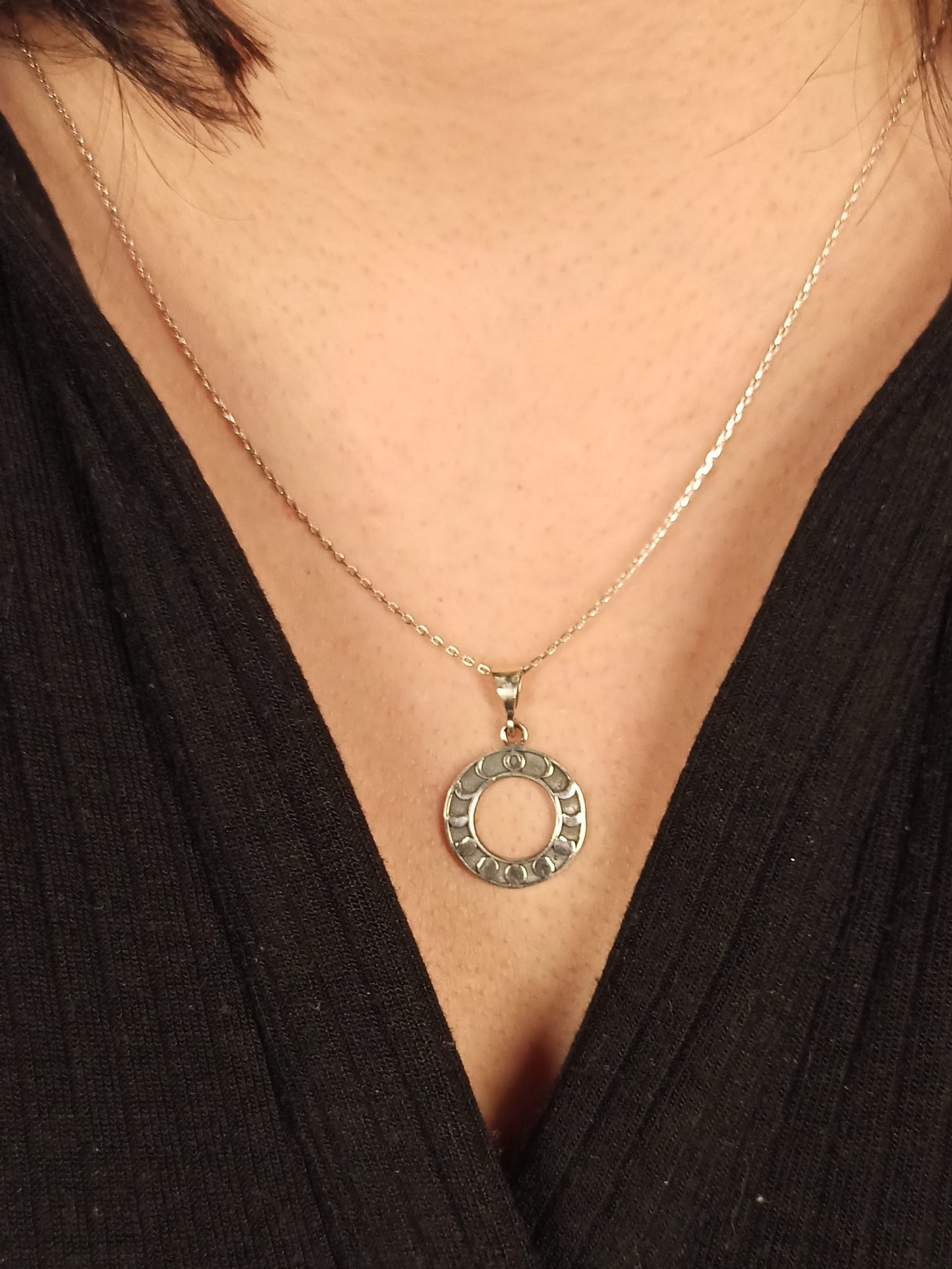 Ay Döngüsü Gümüş Kolye, Ay Fazları