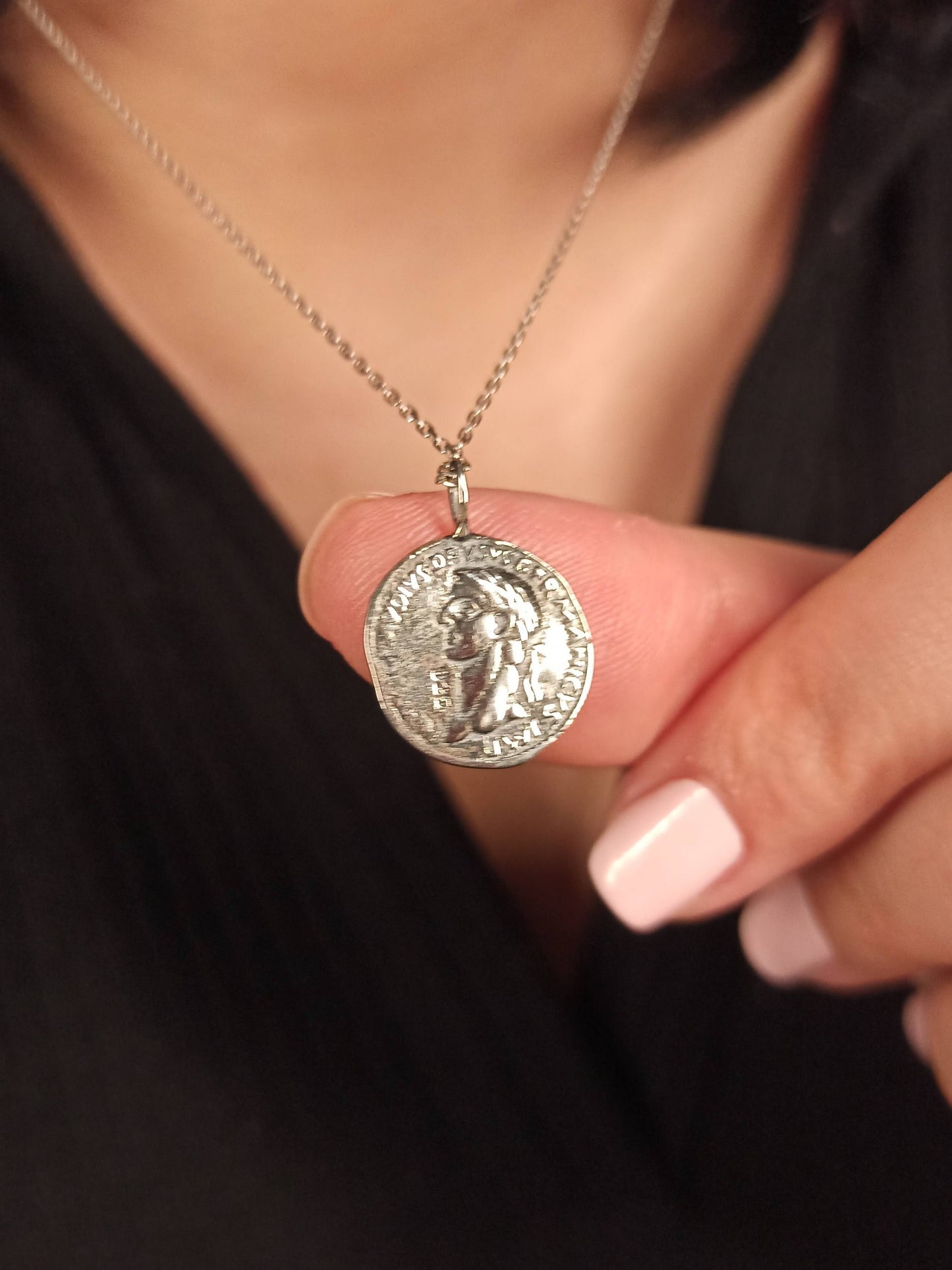 Antik Göz Madalyon Kolye, Çift Taraflı Kullanım