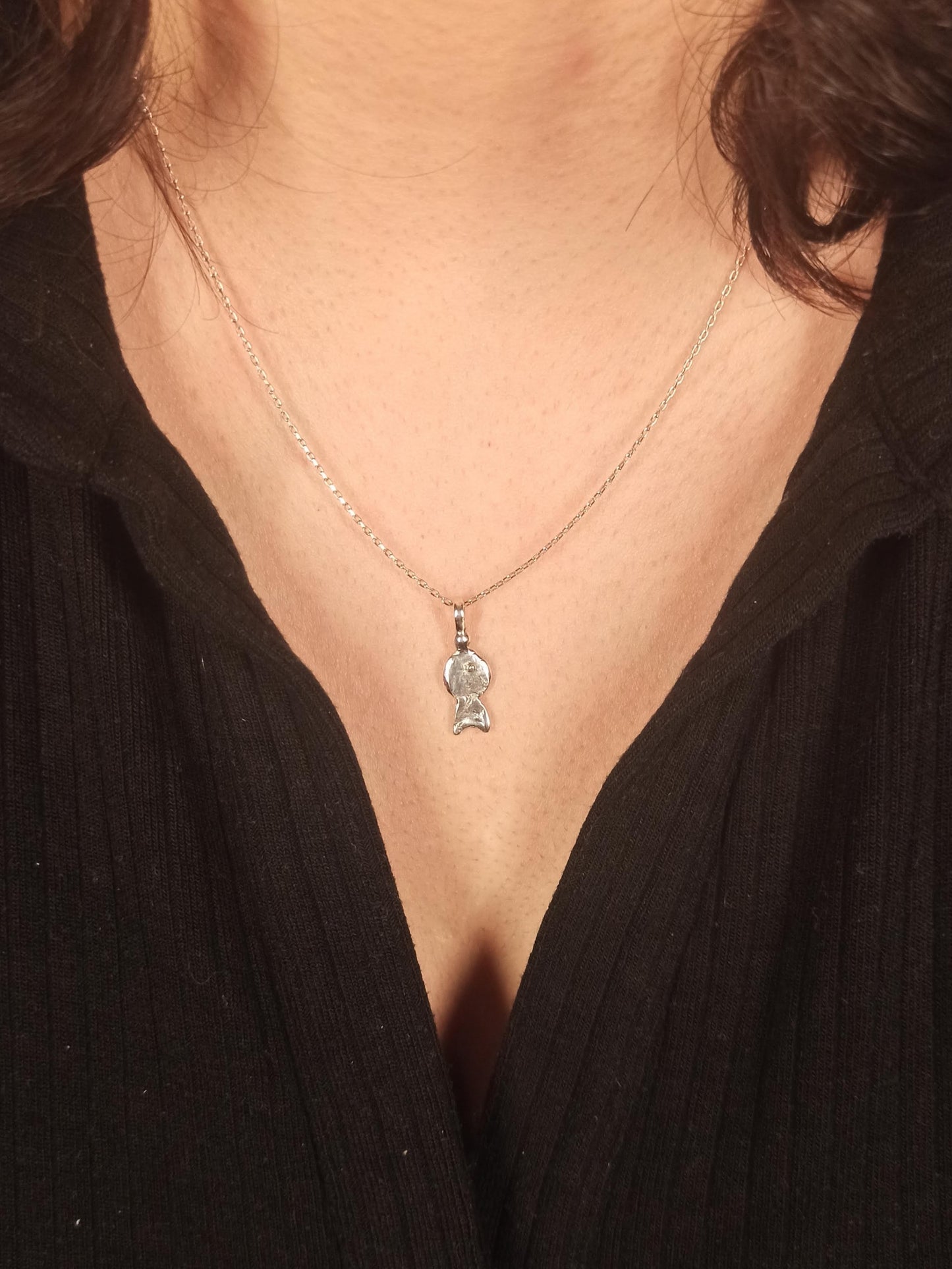 Gümüş Mini Balık Kolye