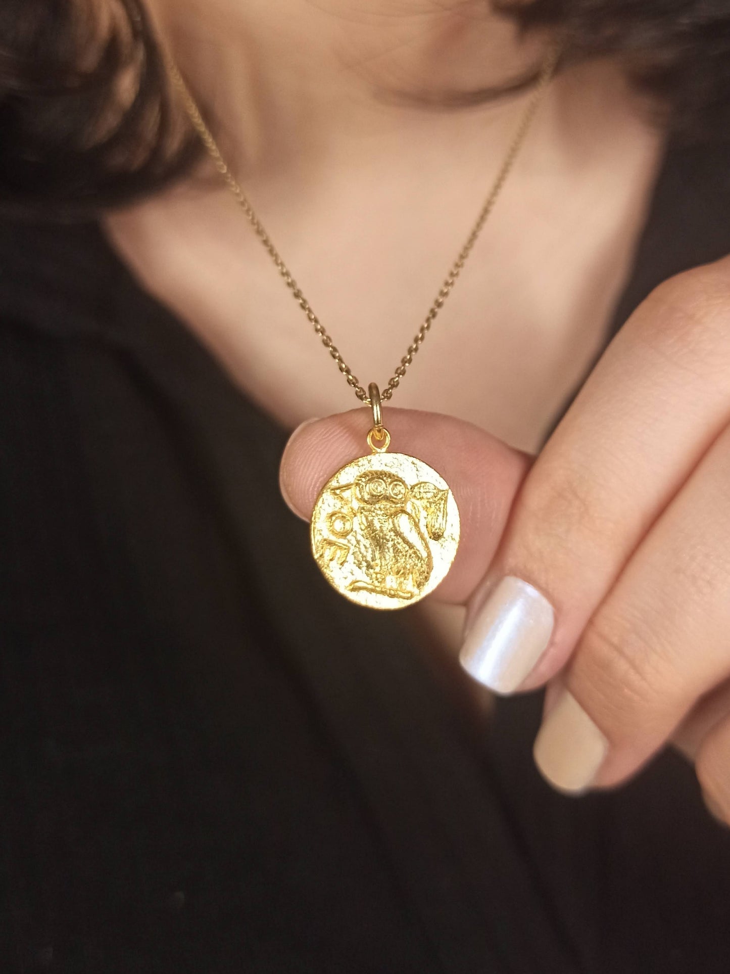 Athena’nın Baykuşu Gümüş Madalyon Kolye