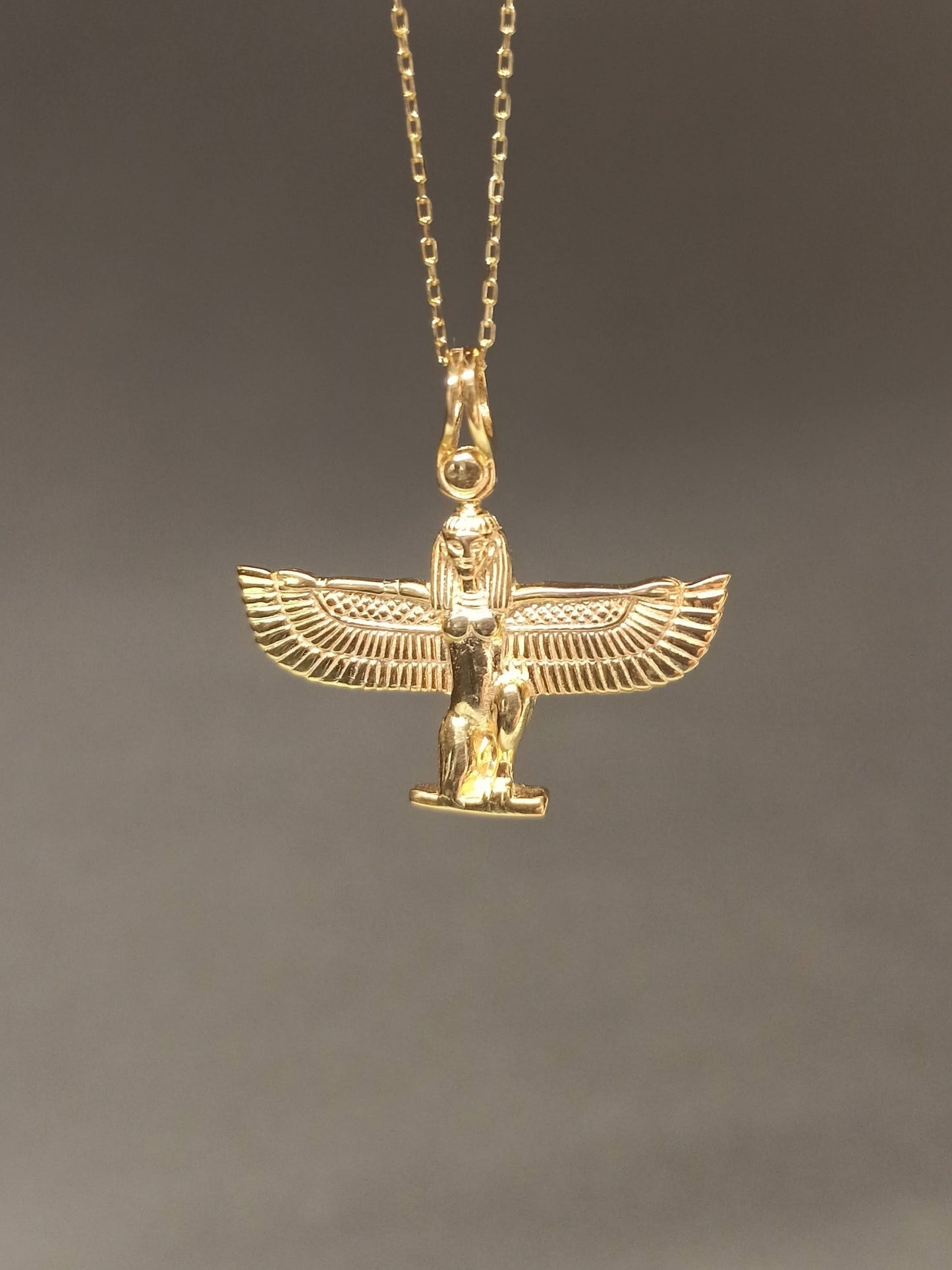 Kanatlı İsis Gümüş Mitolojik Kolye