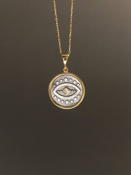 Antik Göz ve Ay Madalyon Kolye