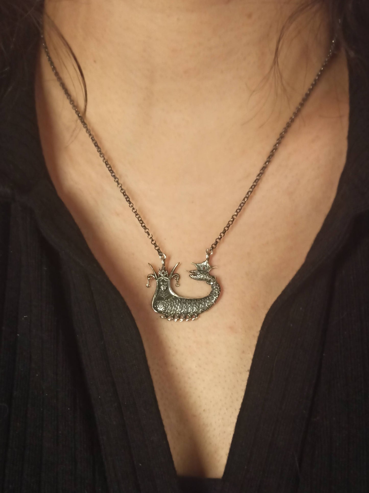 Gümüş Şahmeran Kolye, Mitolojik Tasarım