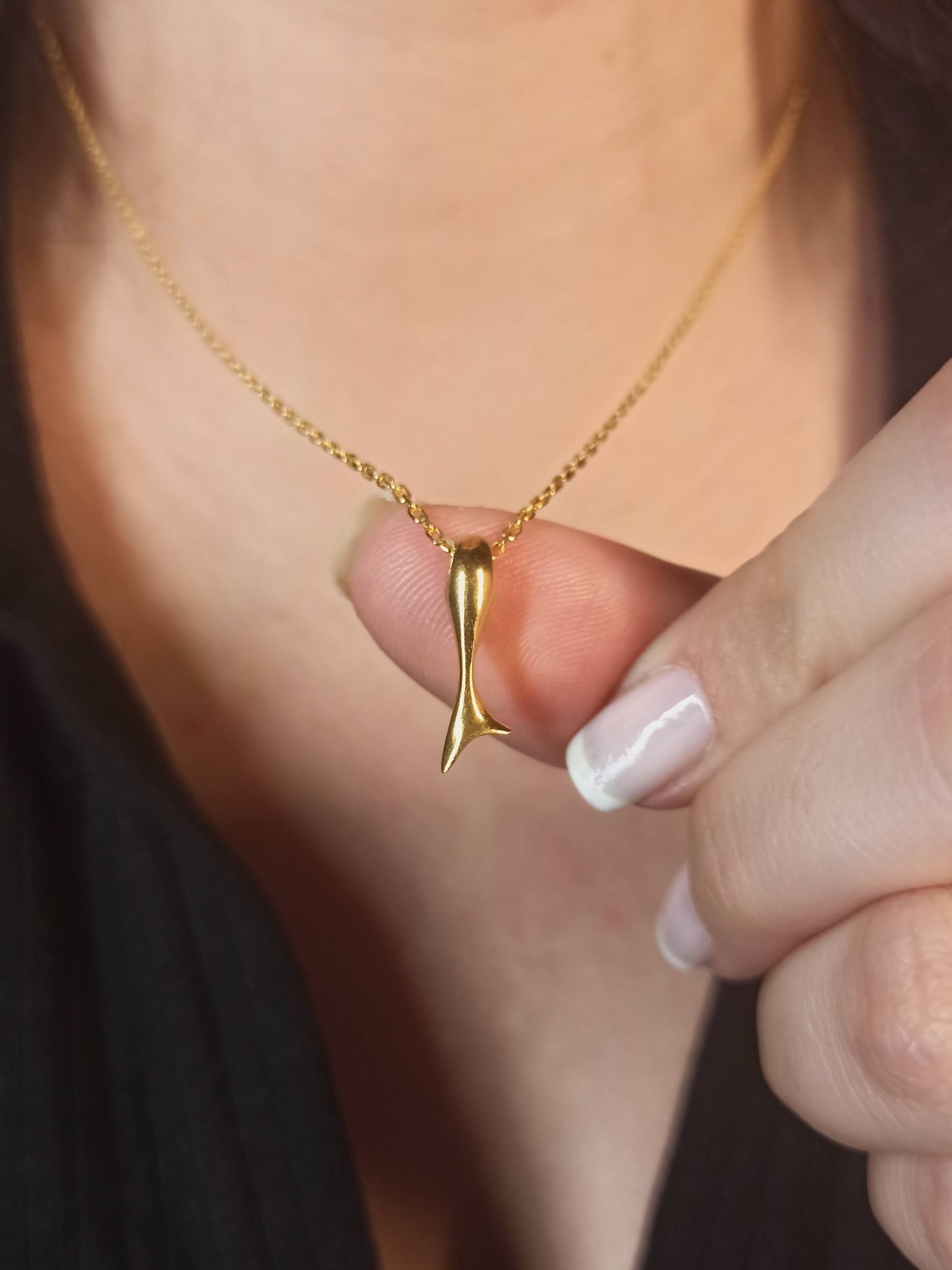 Minik Gümüş Balık Kolye