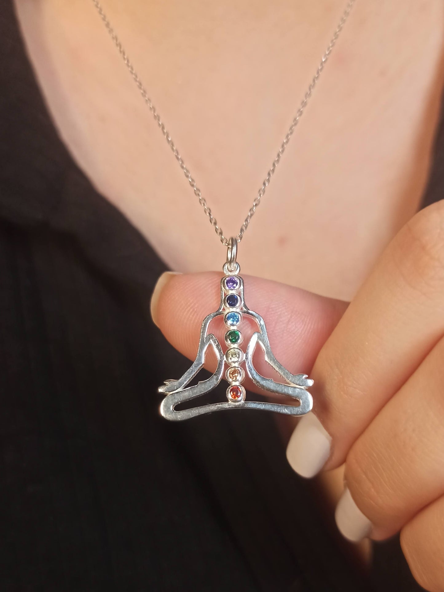 7 Çakra Taşlı Gümüş Lotus Yogi Kolye