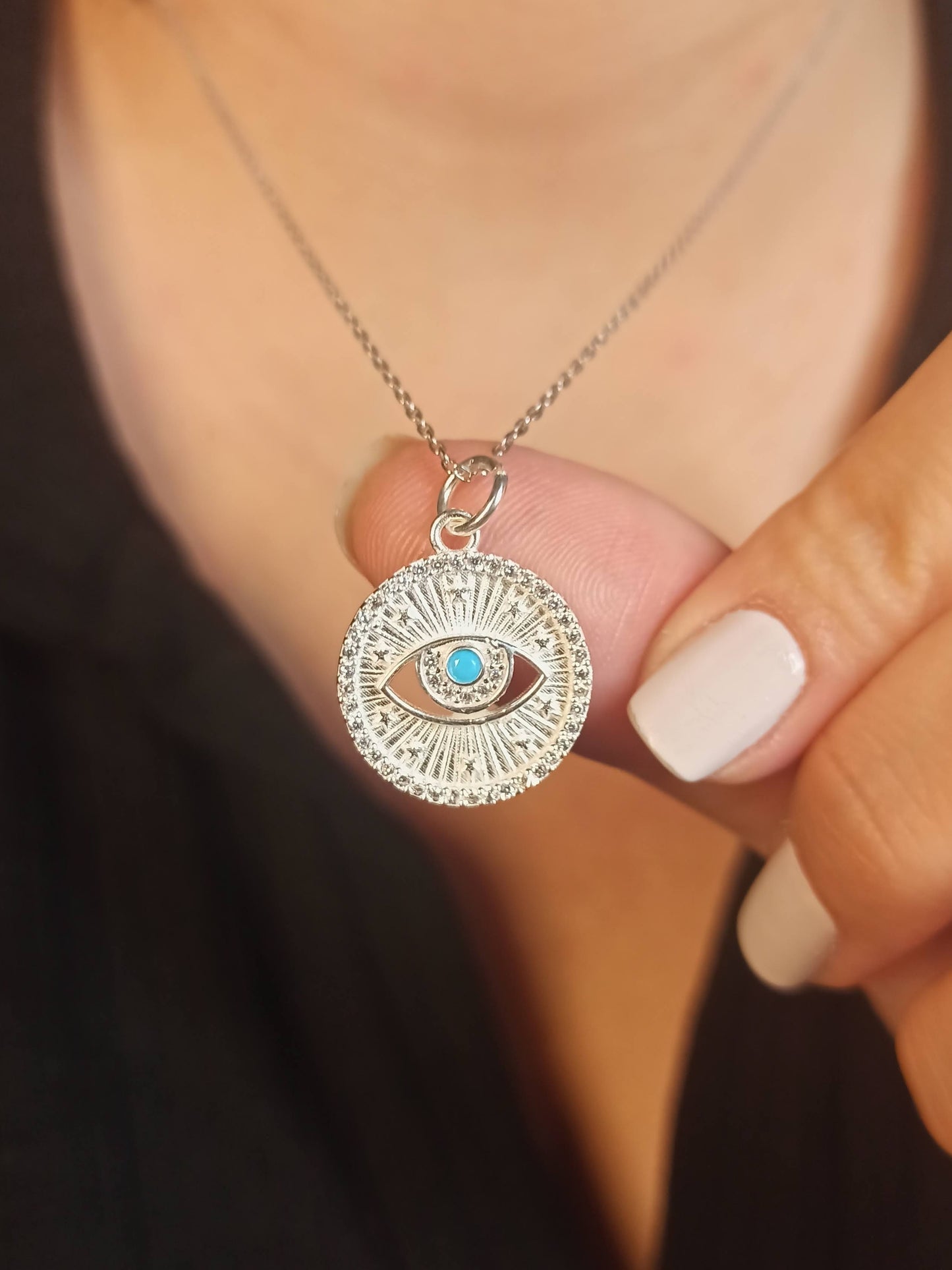 Turkuaz Taşlı Göz Madalyon Kolye