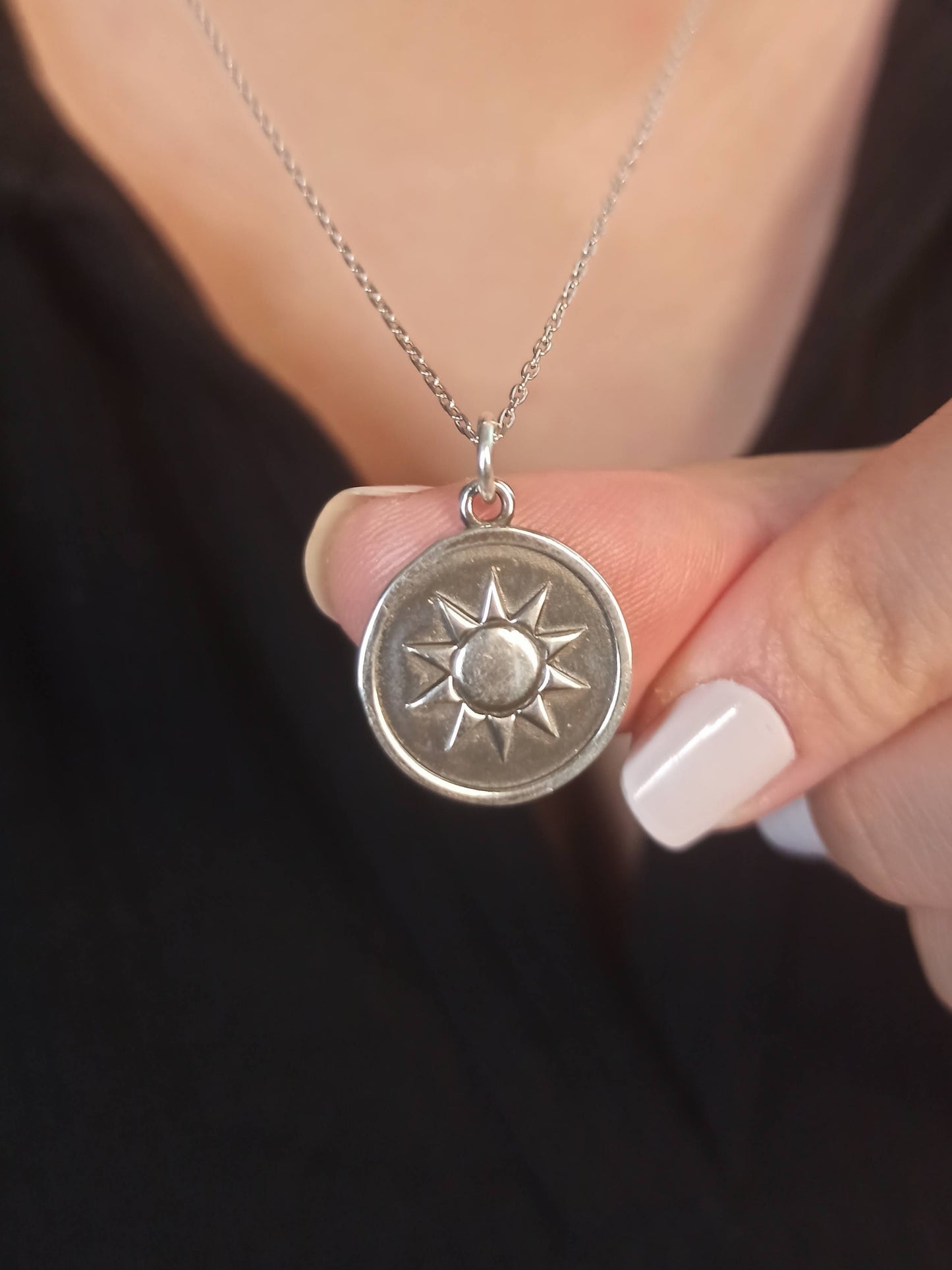 Çift Taraflı Ay ve Güneş Madalyon Kolye