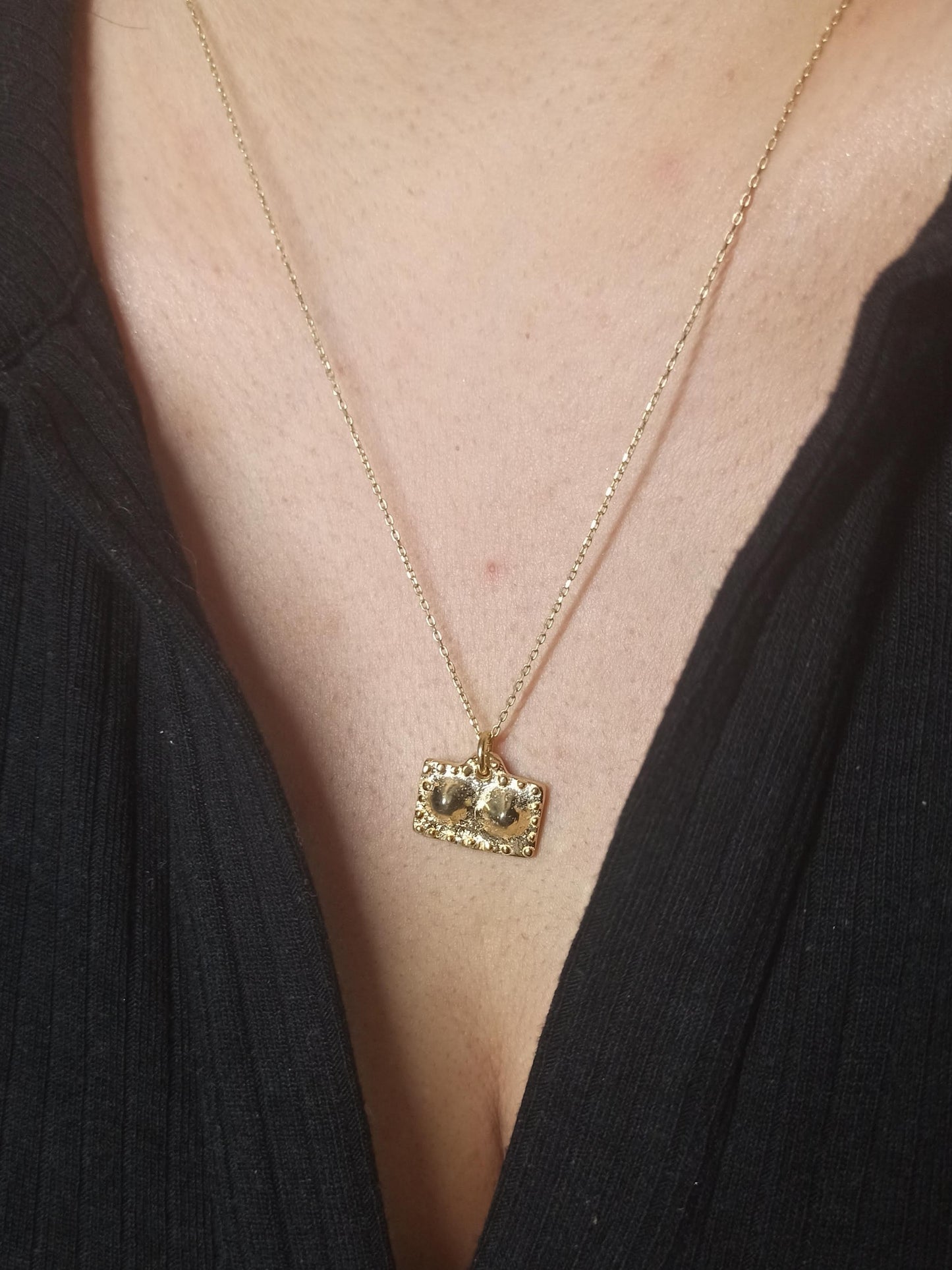 Antik Mezopotamya Meme Motifli Kolye