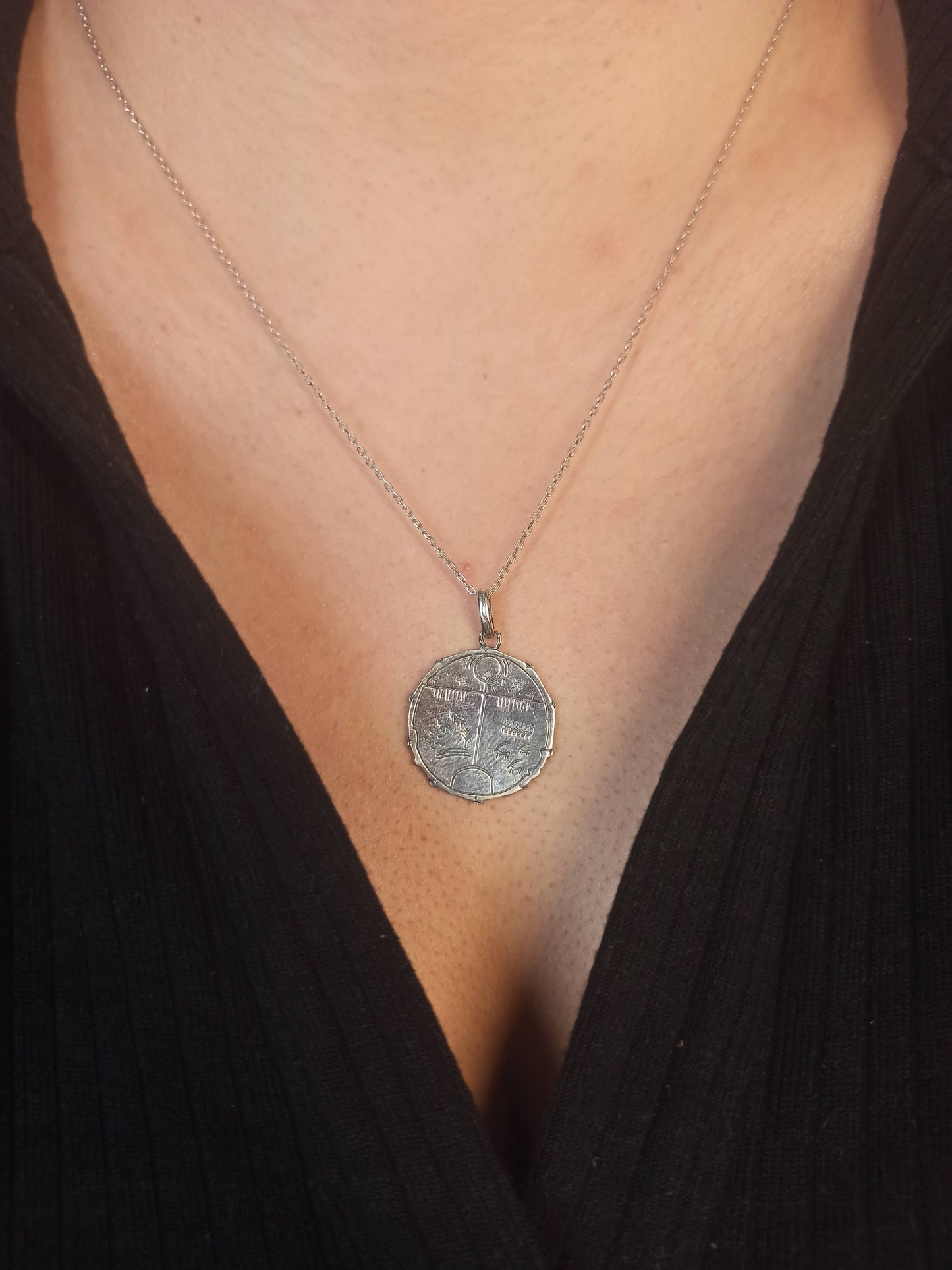 Gümüş Şaman Davulu Kolye