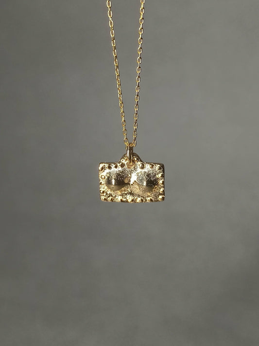 Antik Mezopotamya Meme Motifli Kolye