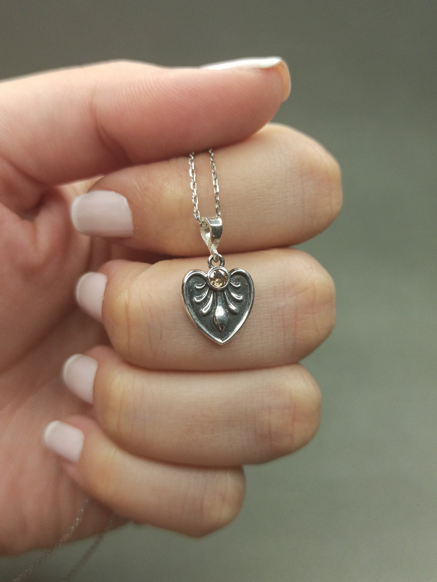Vintage Stil Gümüş Kalp Kolye