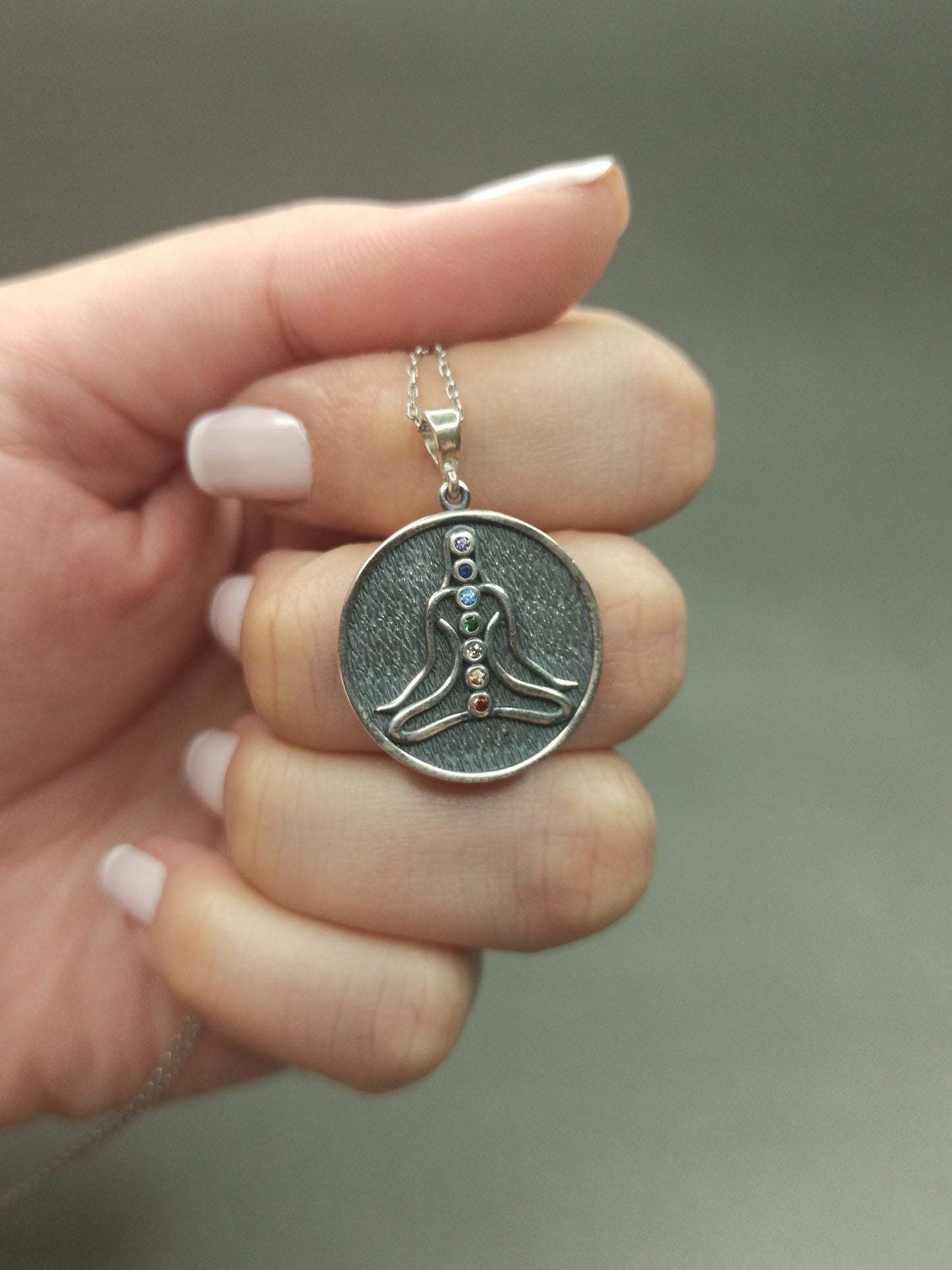 7 Çakra Taşlı Yogi Kolye , Gümüş