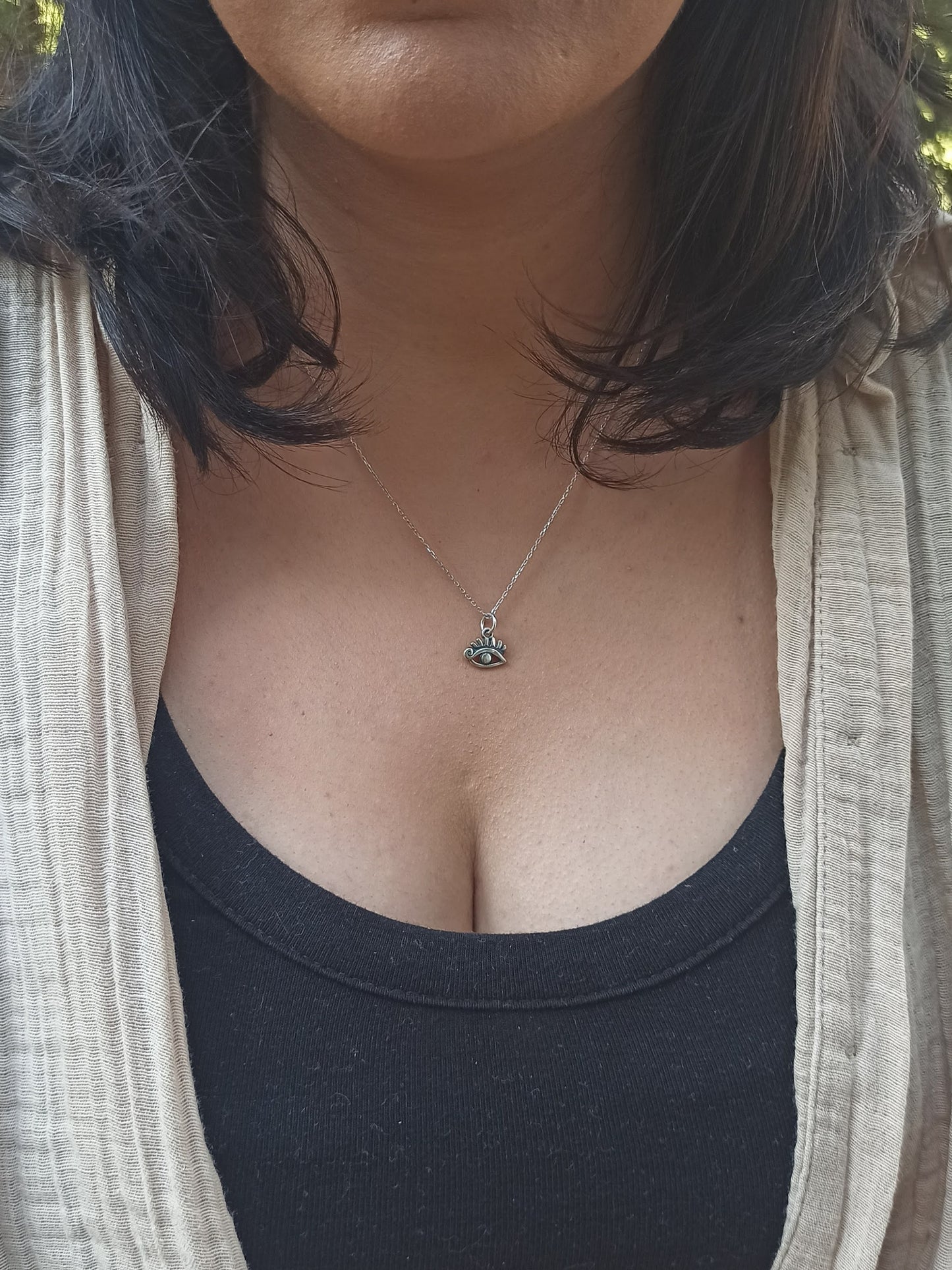 Minimalist Gümüş Kirpikli Göz Kolye