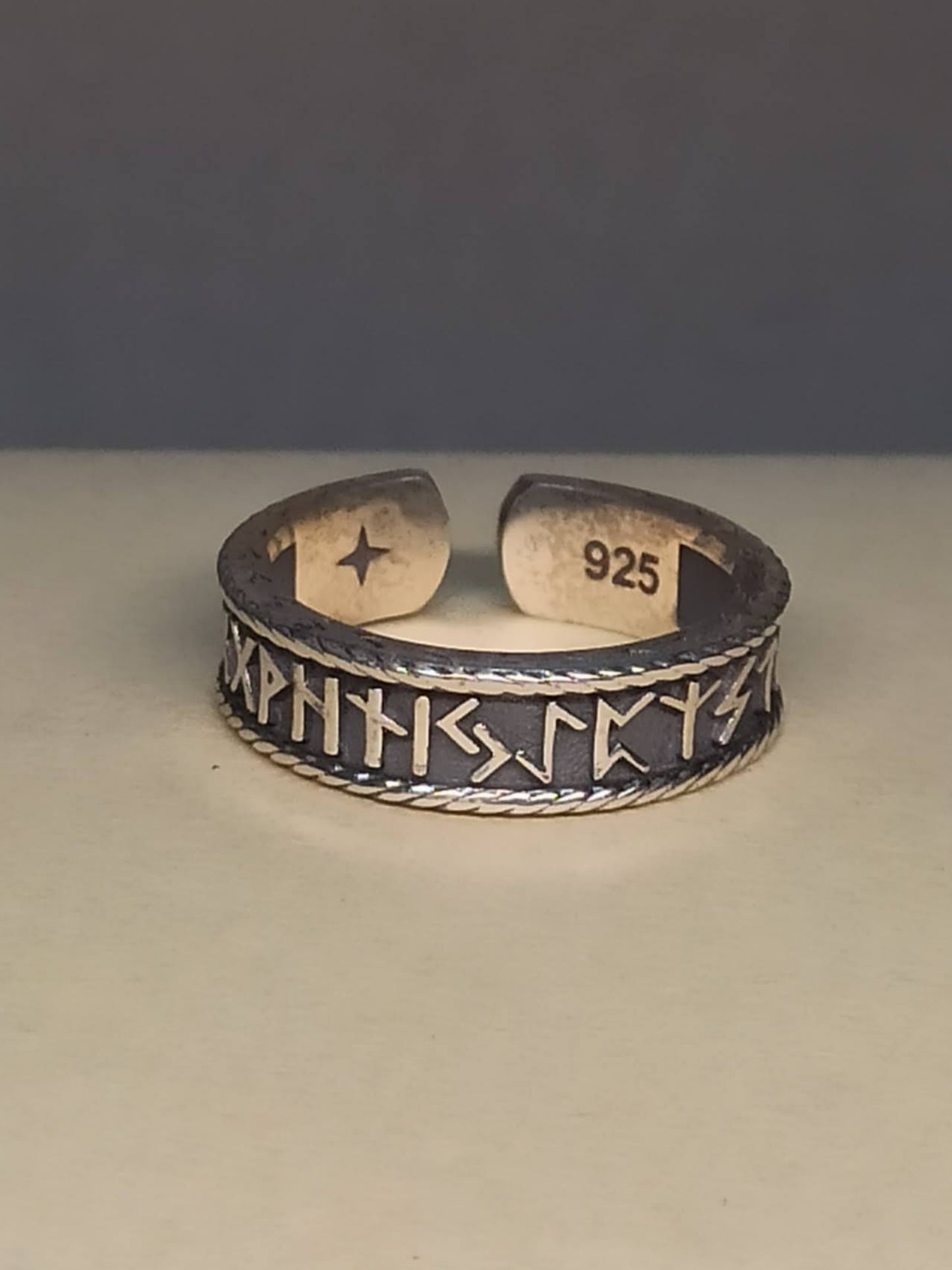 Gümüş Run Alfabesi Yüzük |  Viking Sembollü Ayarlanabilir