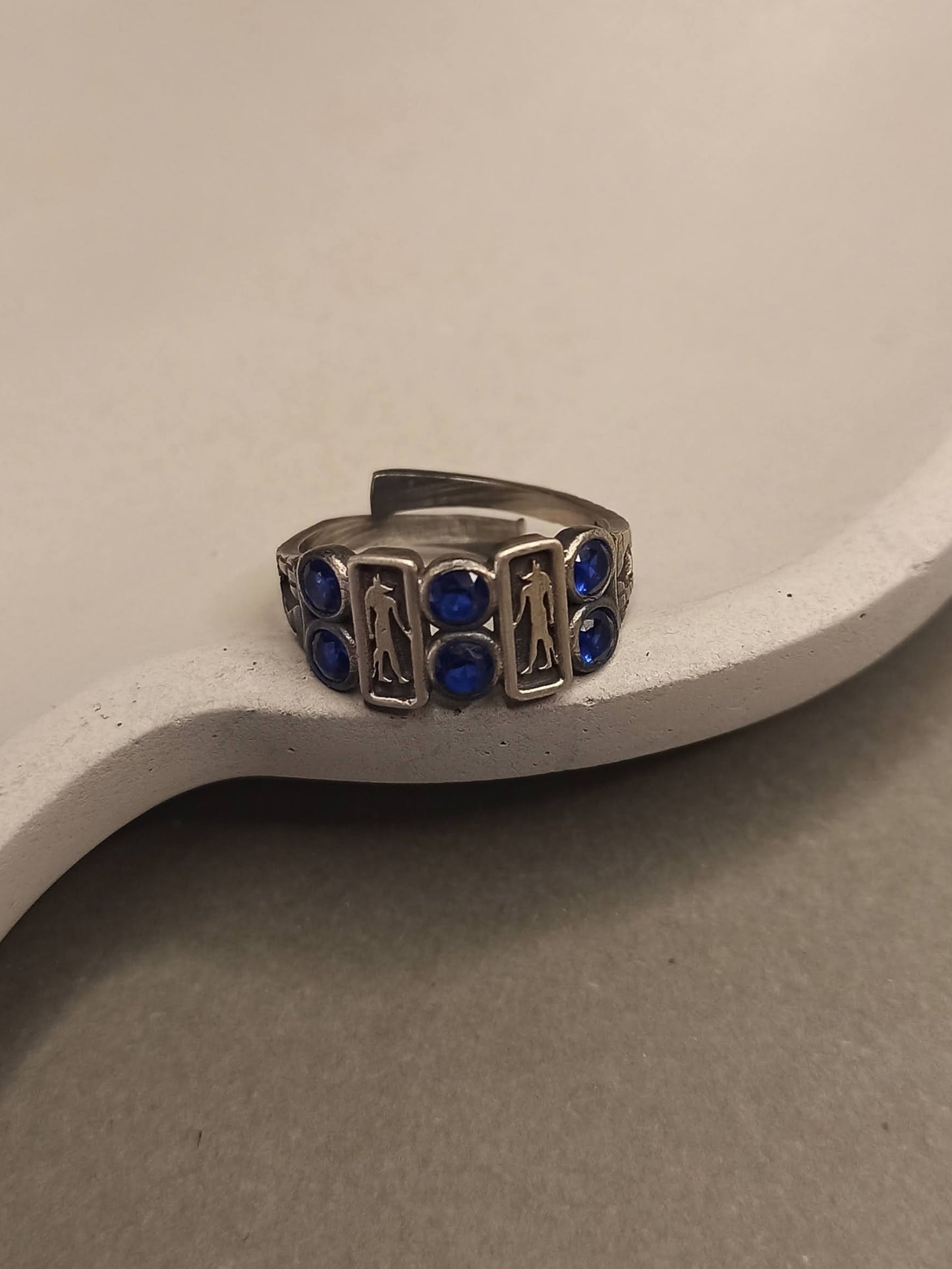 Anubis Figürlü Zirkon Taşlı Ayarlanabilir Yüzük - 925 Gümüş