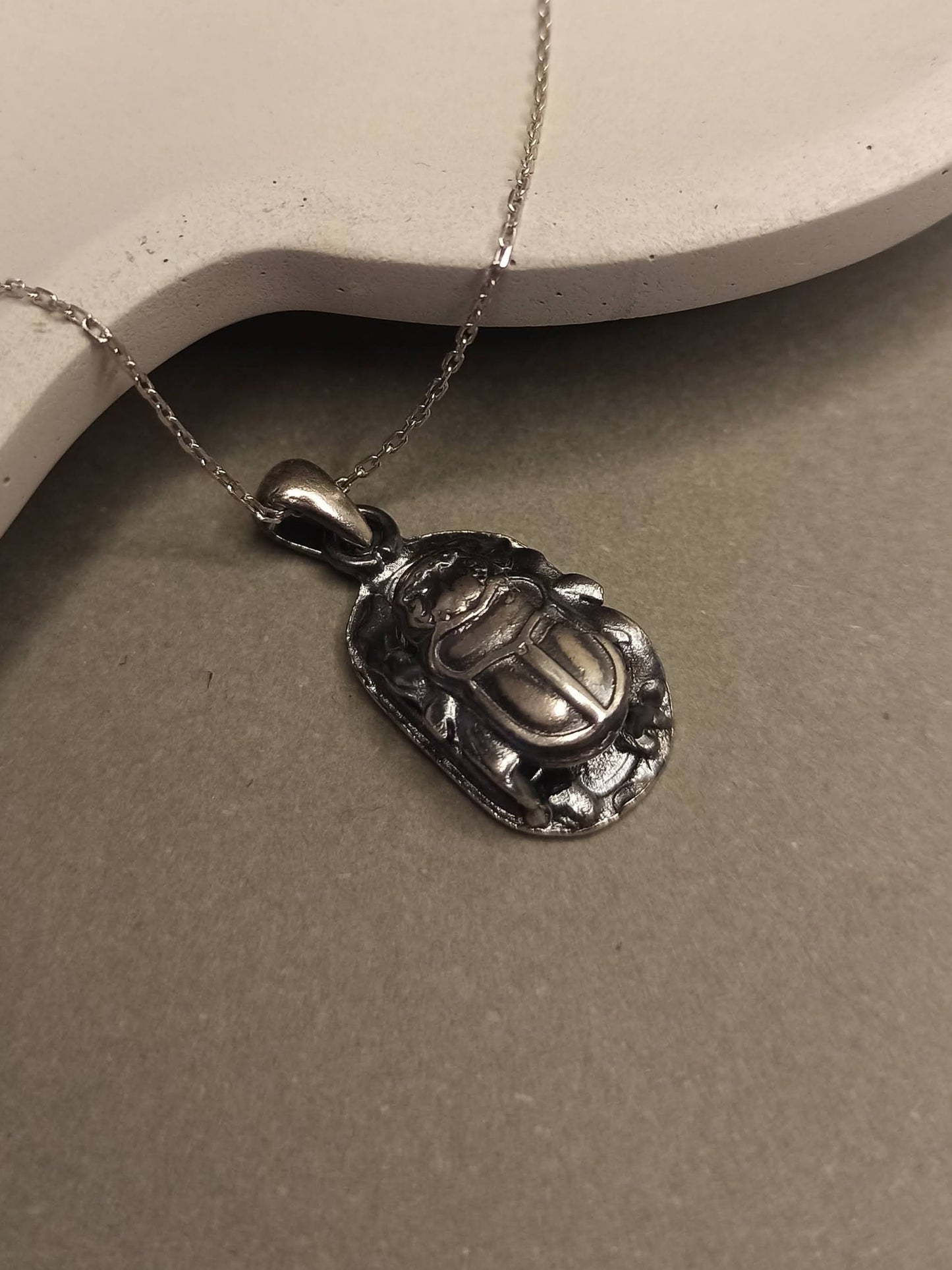 Antik Mısır Böcek Scarab Kolye