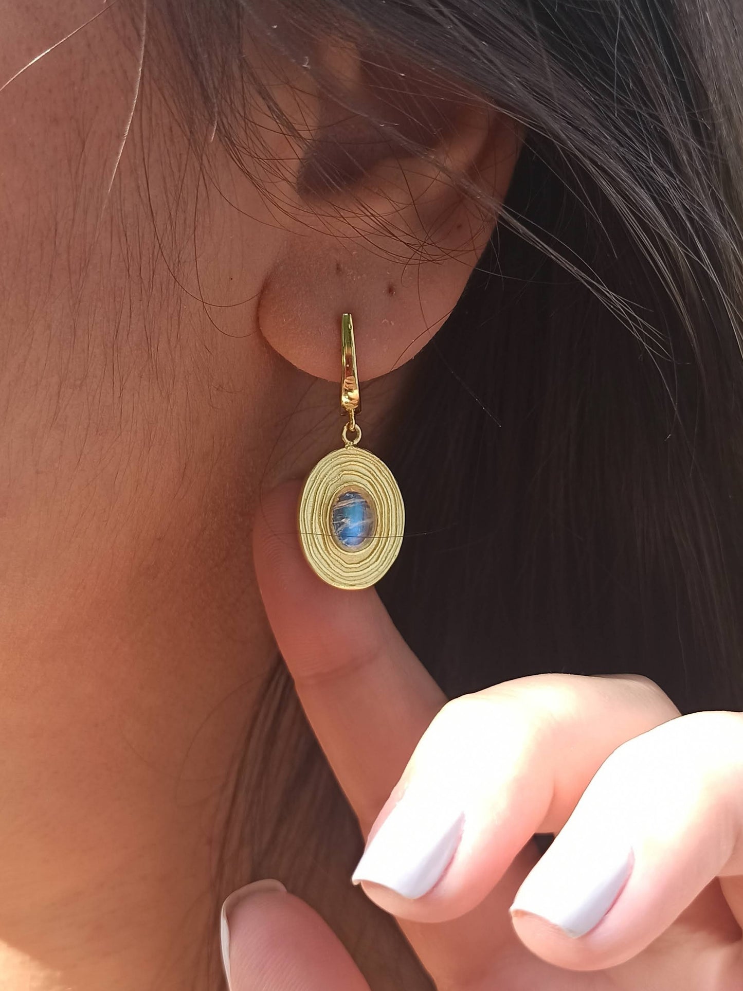 Doğal Ay Taşlı Oval Sallantılı Gümüş Küpe | BHCL Co.