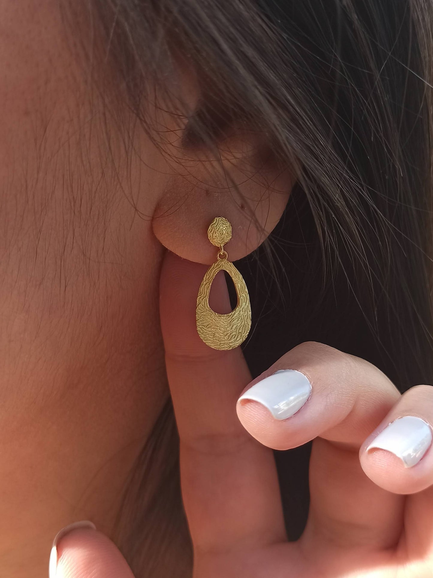 Sallantılı Gümüş Damla Küpe | BHCL Co.