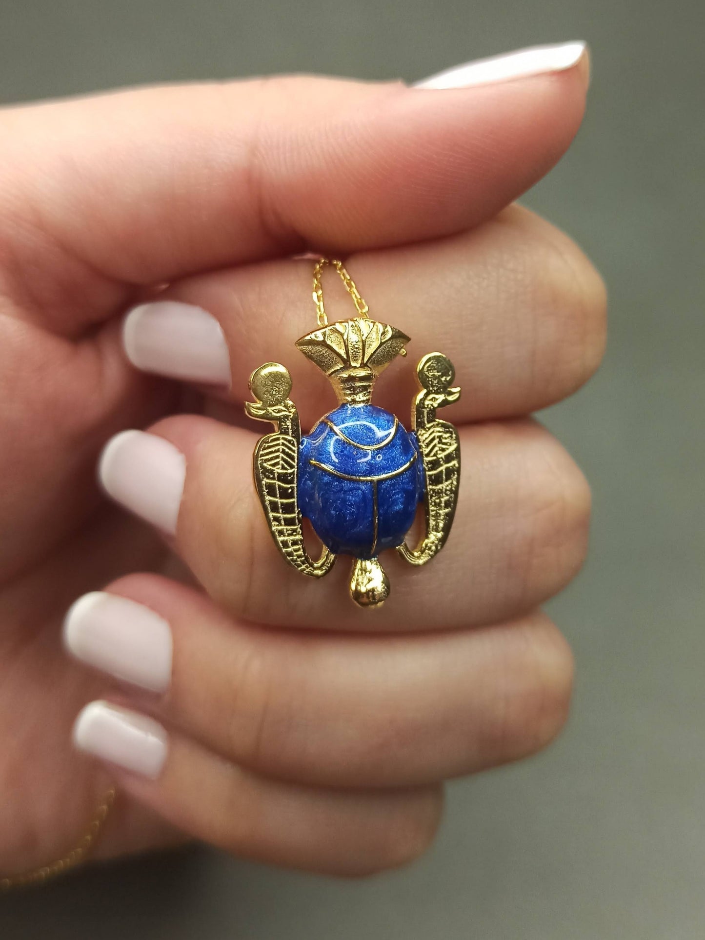 Antik Mısır Mavi Böcek Kolye
