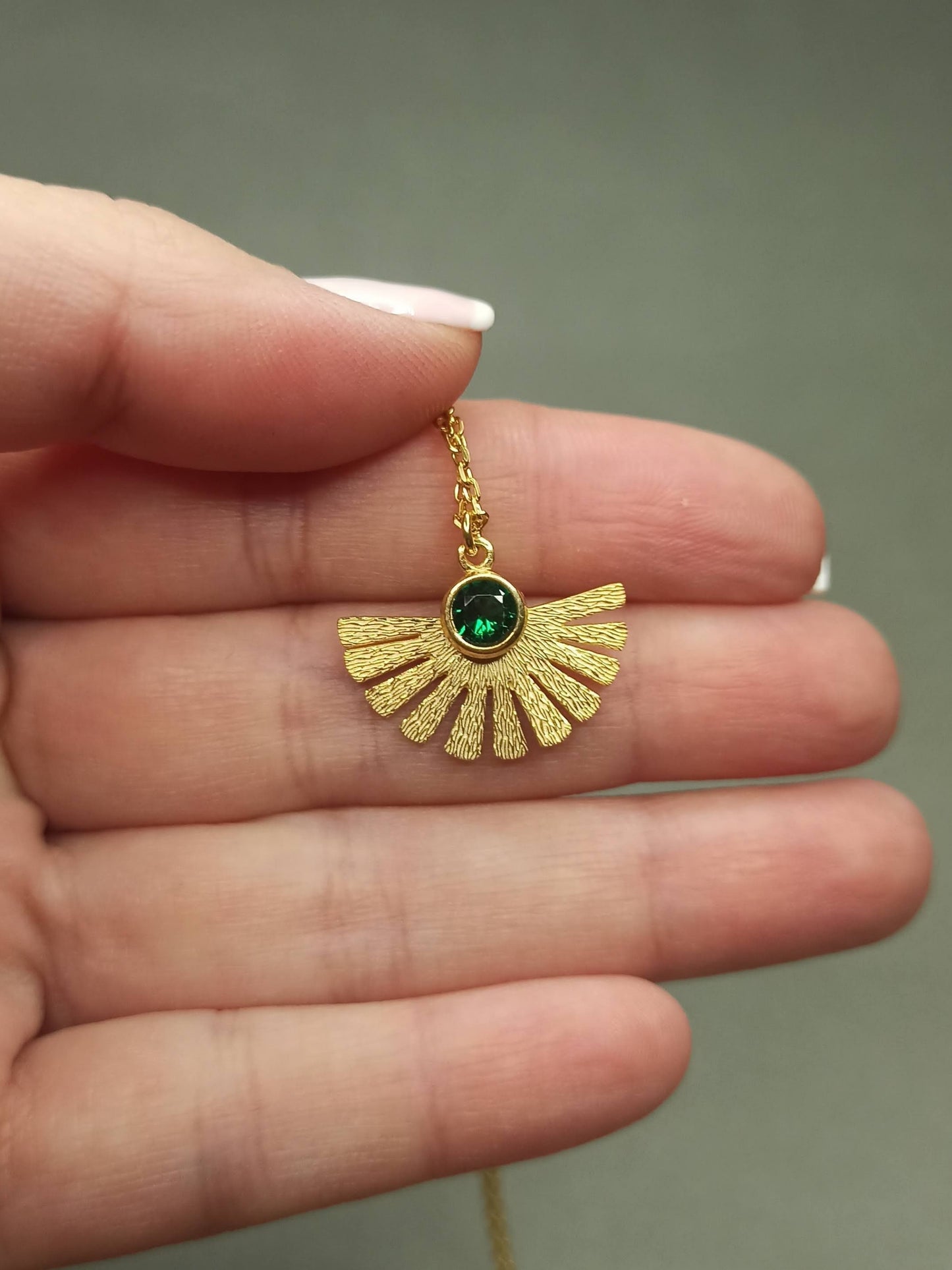 Güneş Formlu Japon Yelpazesi Kolye