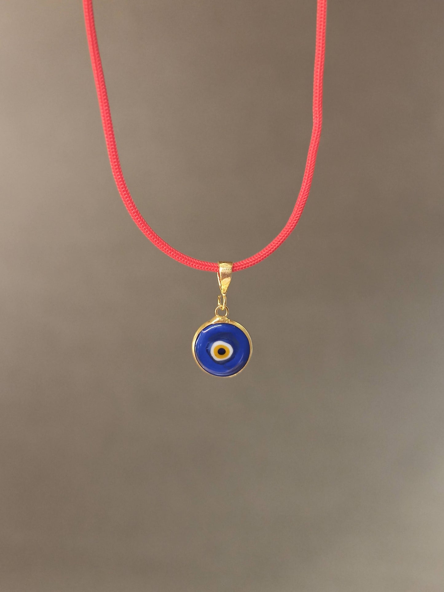 Kırmızı İpli Lacivert Nazar Boncuğu Gümüş Kolye