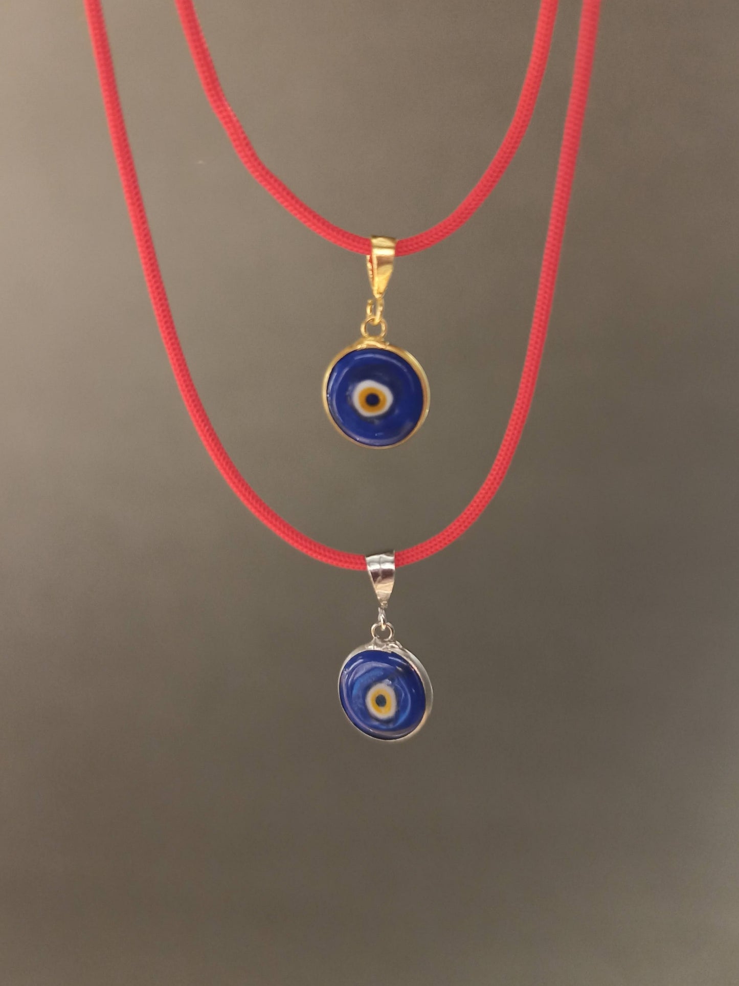 Kırmızı İpli Lacivert Nazar Boncuğu Gümüş Kolye
