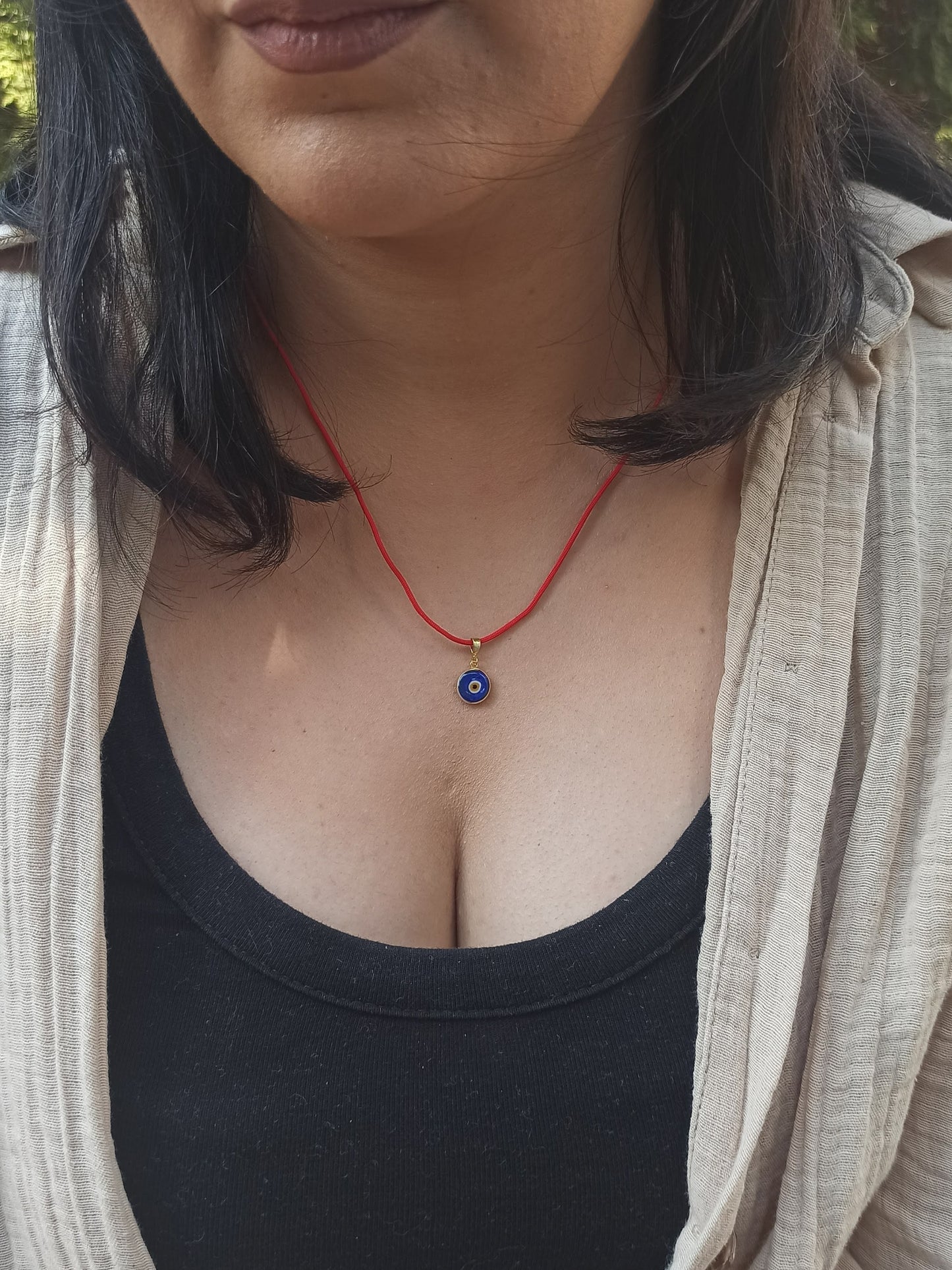Kırmızı İpli Lacivert Nazar Boncuğu Gümüş Kolye
