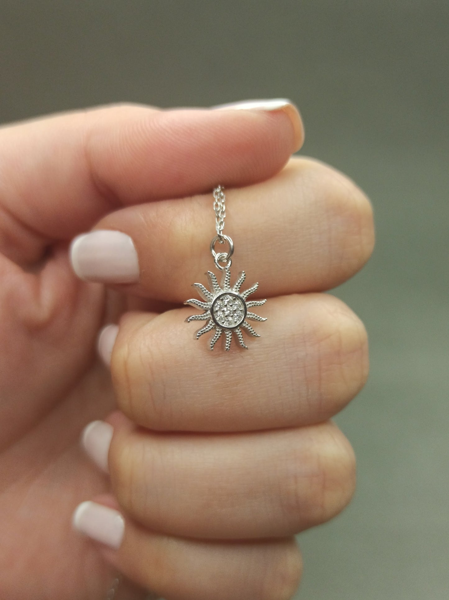 Mini Güneş Kolye, Zirkon Taşlı - Gümüş