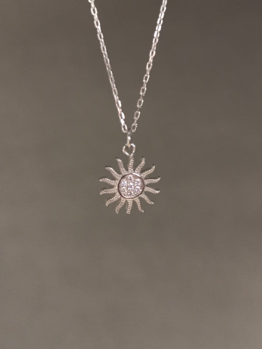 Mini Güneş Kolye, Zirkon Taşlı - Gümüş
