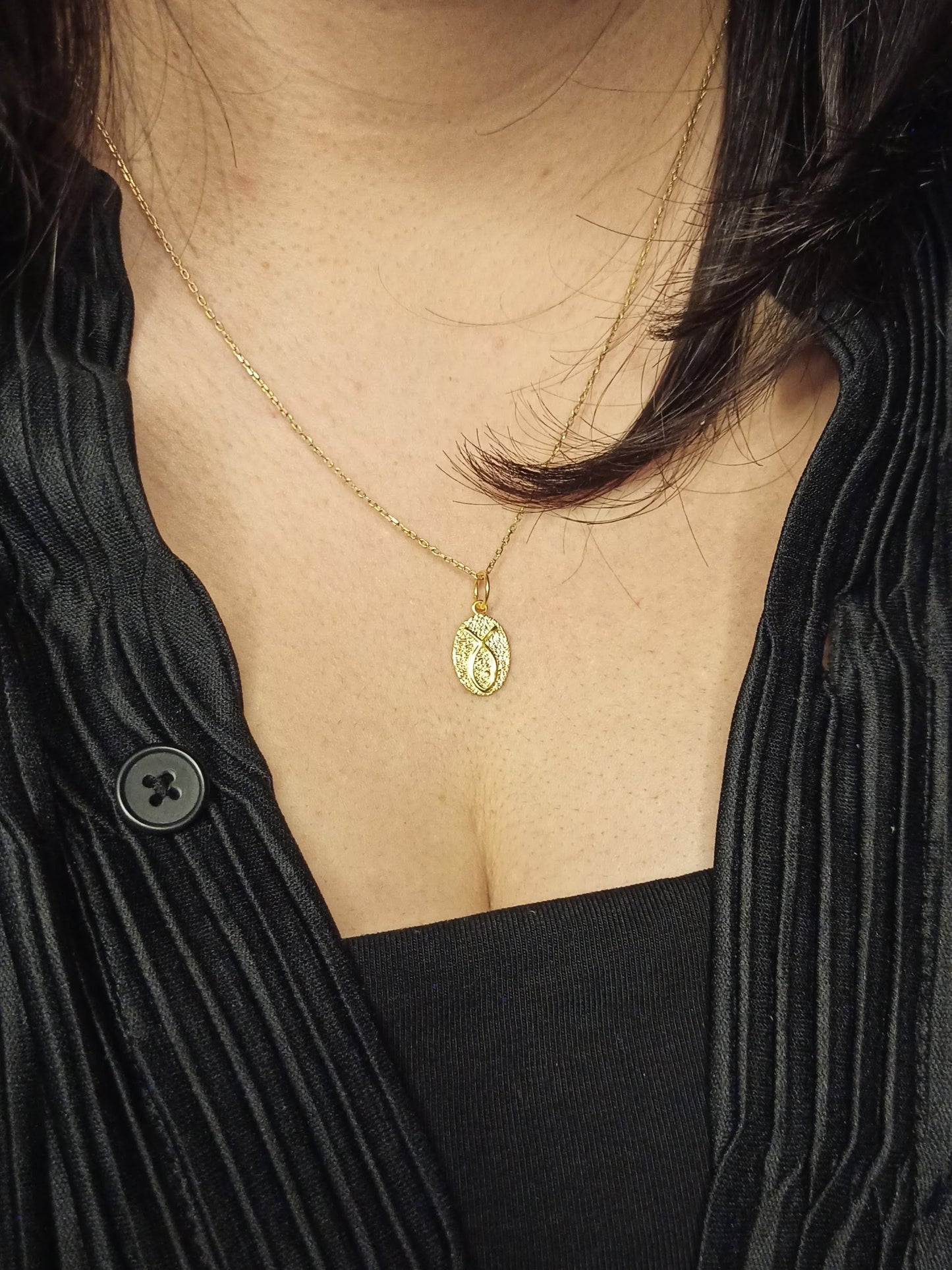 Gümüş Mini Madalyon Balık Kolye