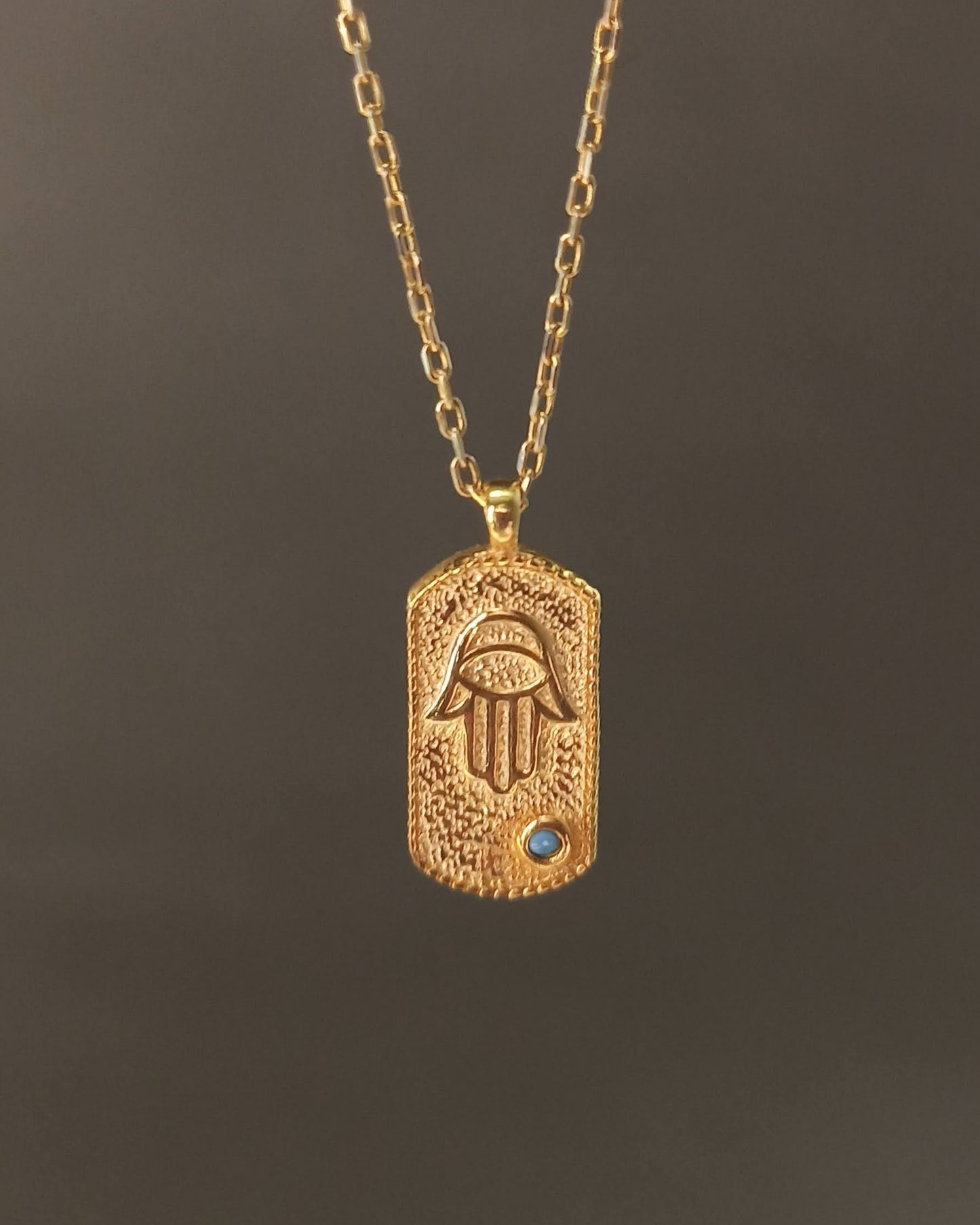 Gümüş Fatma'nın Eli Kolye, Hamsa