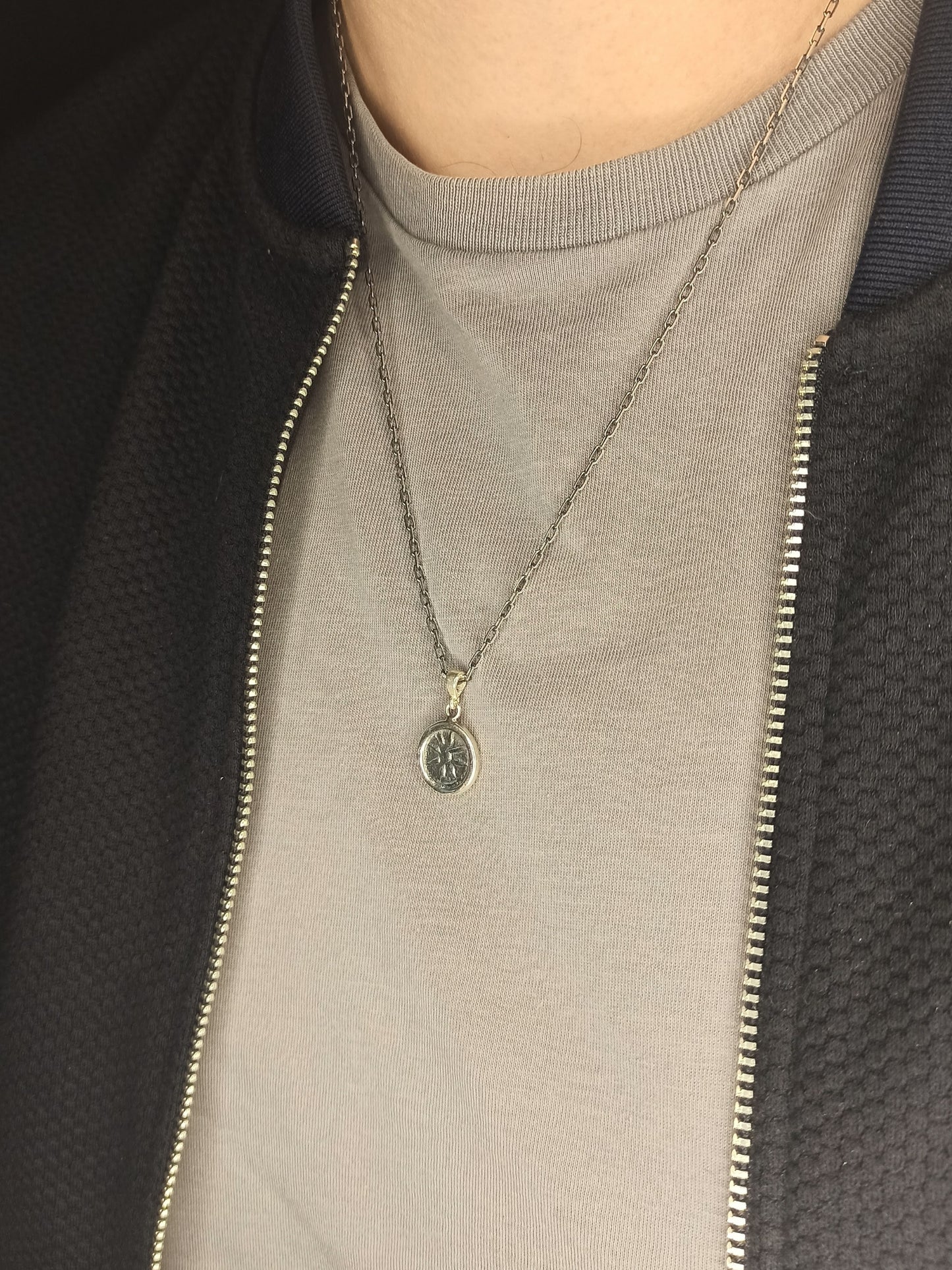 Çift Taraflı Antik Stil Gümüş Madalyon Güneş Kolye
