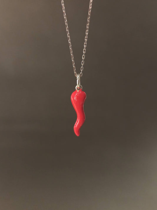 Gümüş Kırmızı Cornicello Kolye, İtalyan Şans Boynuzu