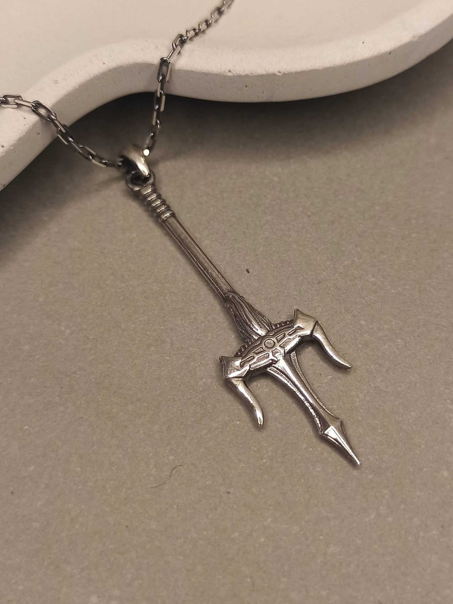Gümüş Trident Poseidon Erkek Kolye