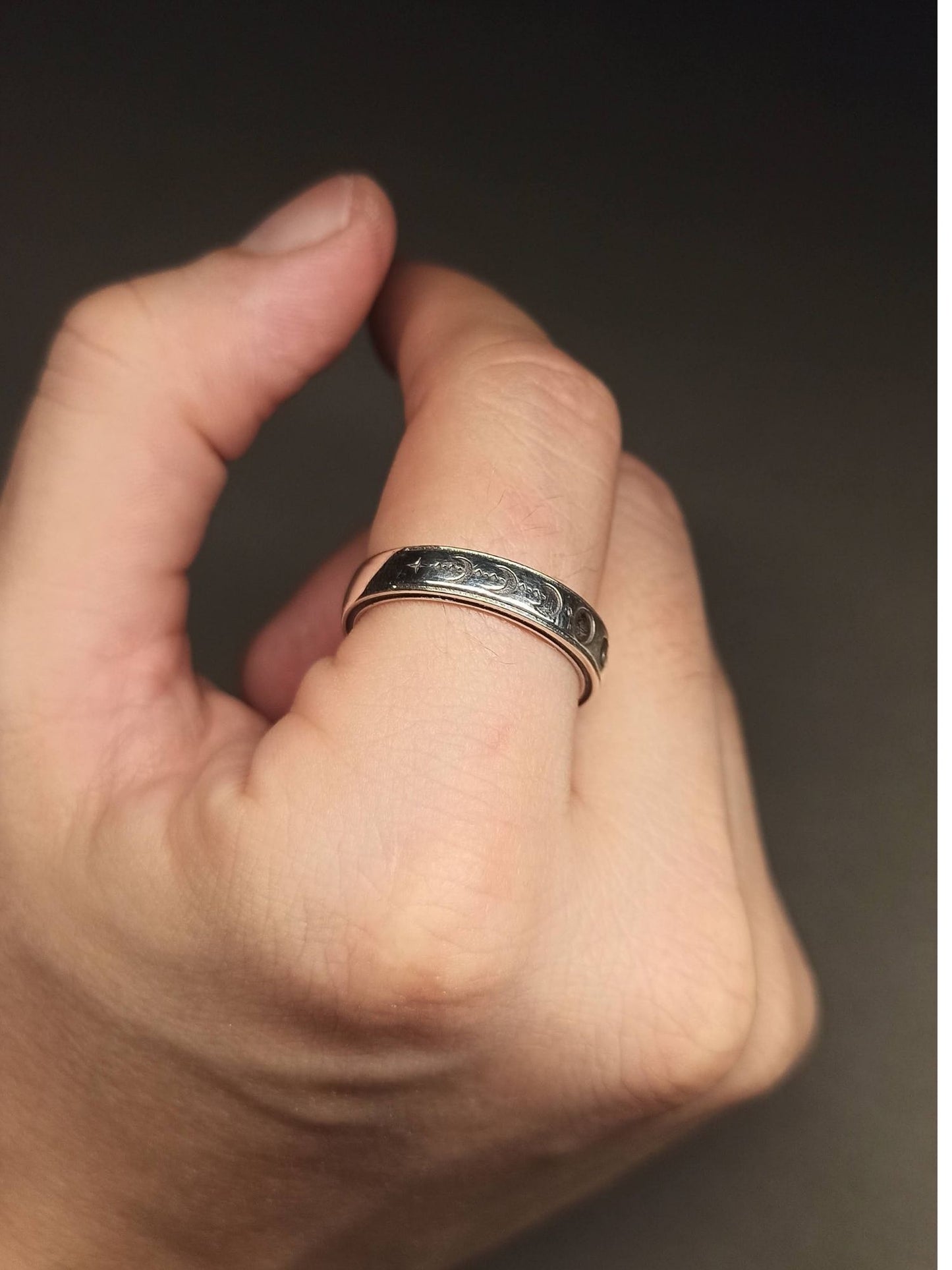 Gümüş Ay Döngüleri Yüzük, Ayarlanabilir