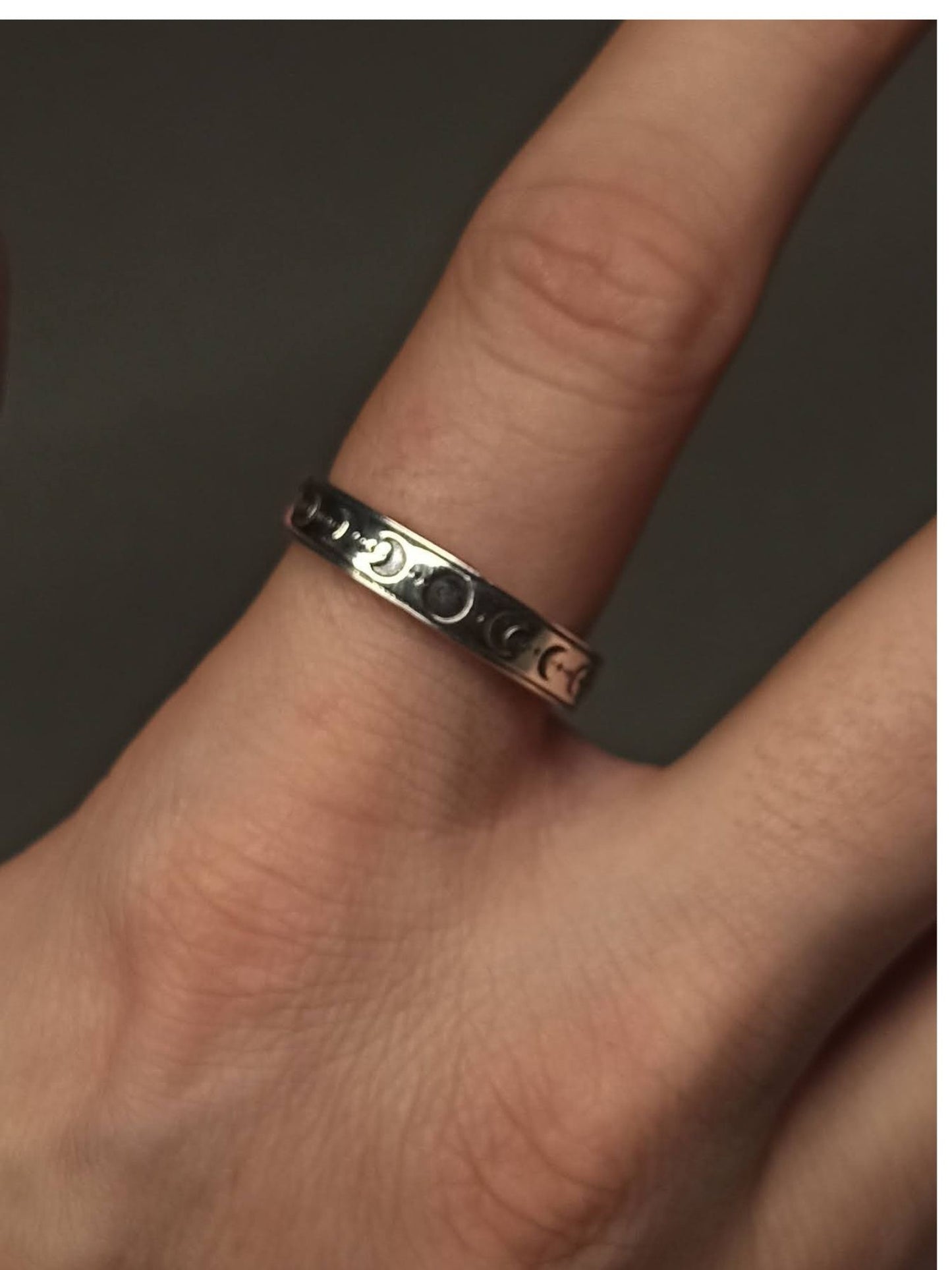 Gümüş Ay Döngüleri Yüzük, Ayarlanabilir