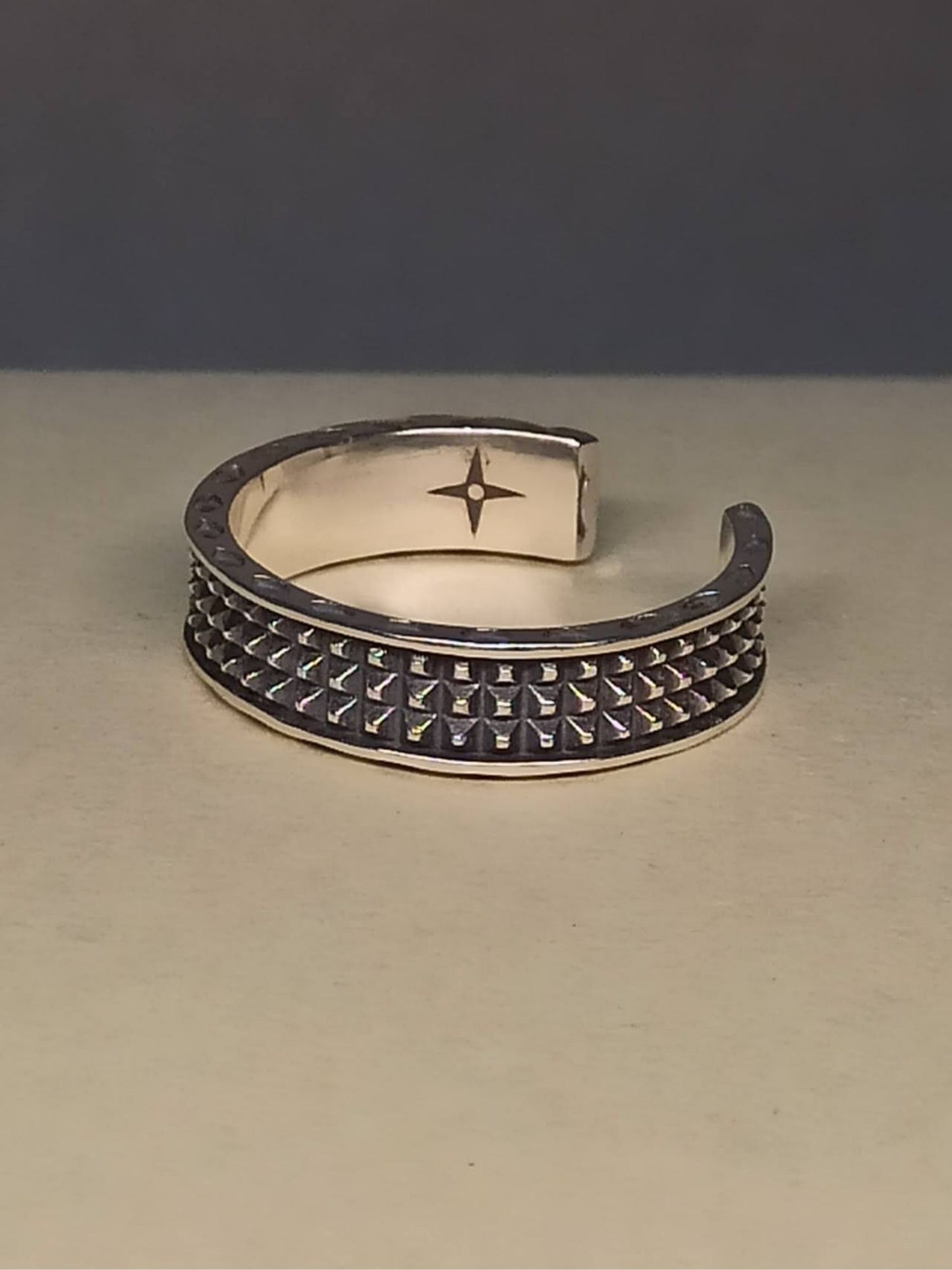 Piramit Motifli Gümüş Erkek Yüzüğü, Ayarlanabilir